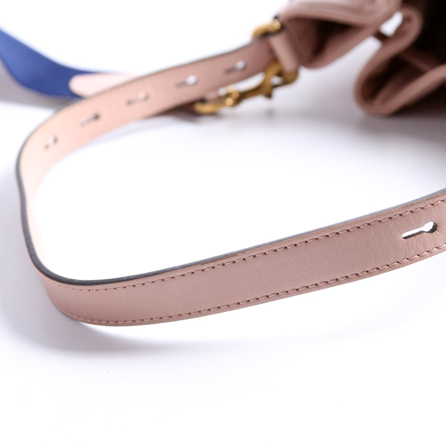 476674 GG Marmont Bucket Pink