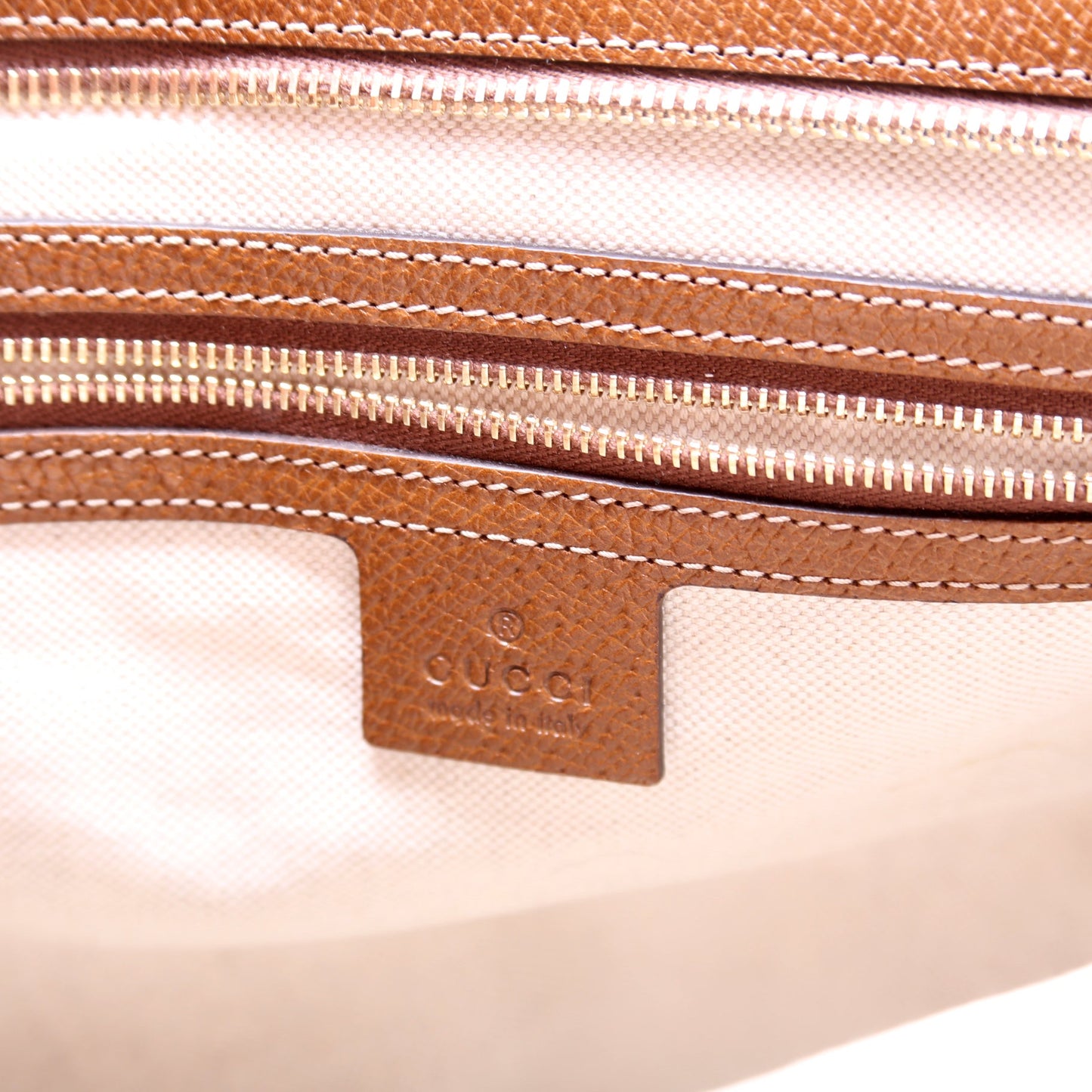 323671 GG Canvas Bree Zip Tote Medium Brown