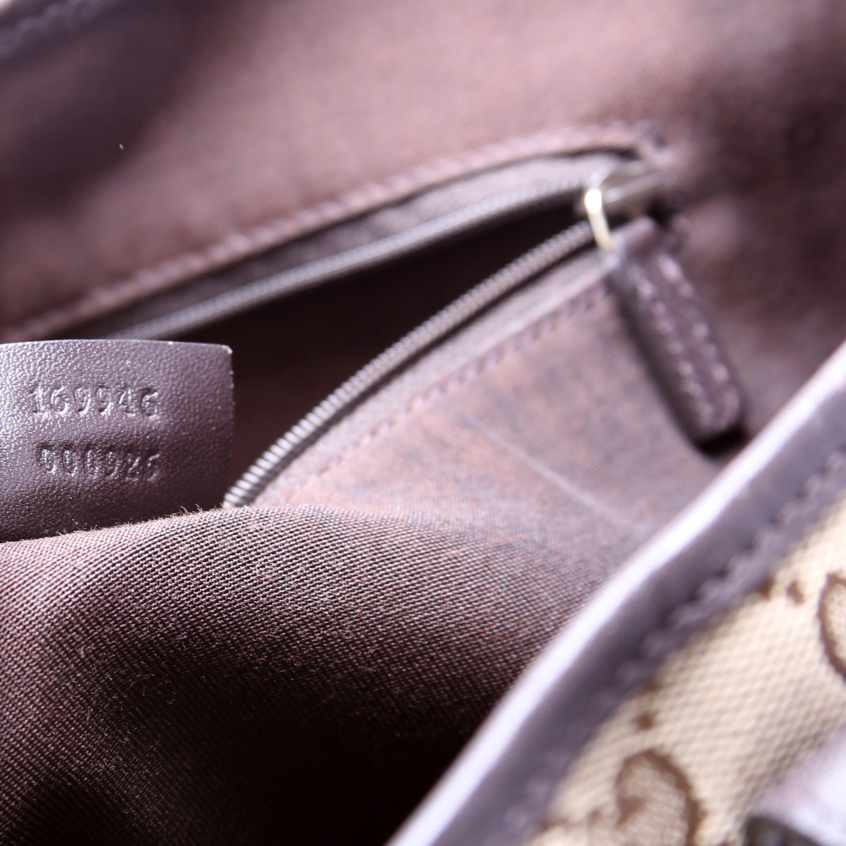 169946 Britt Shoulder Bag Small Brown