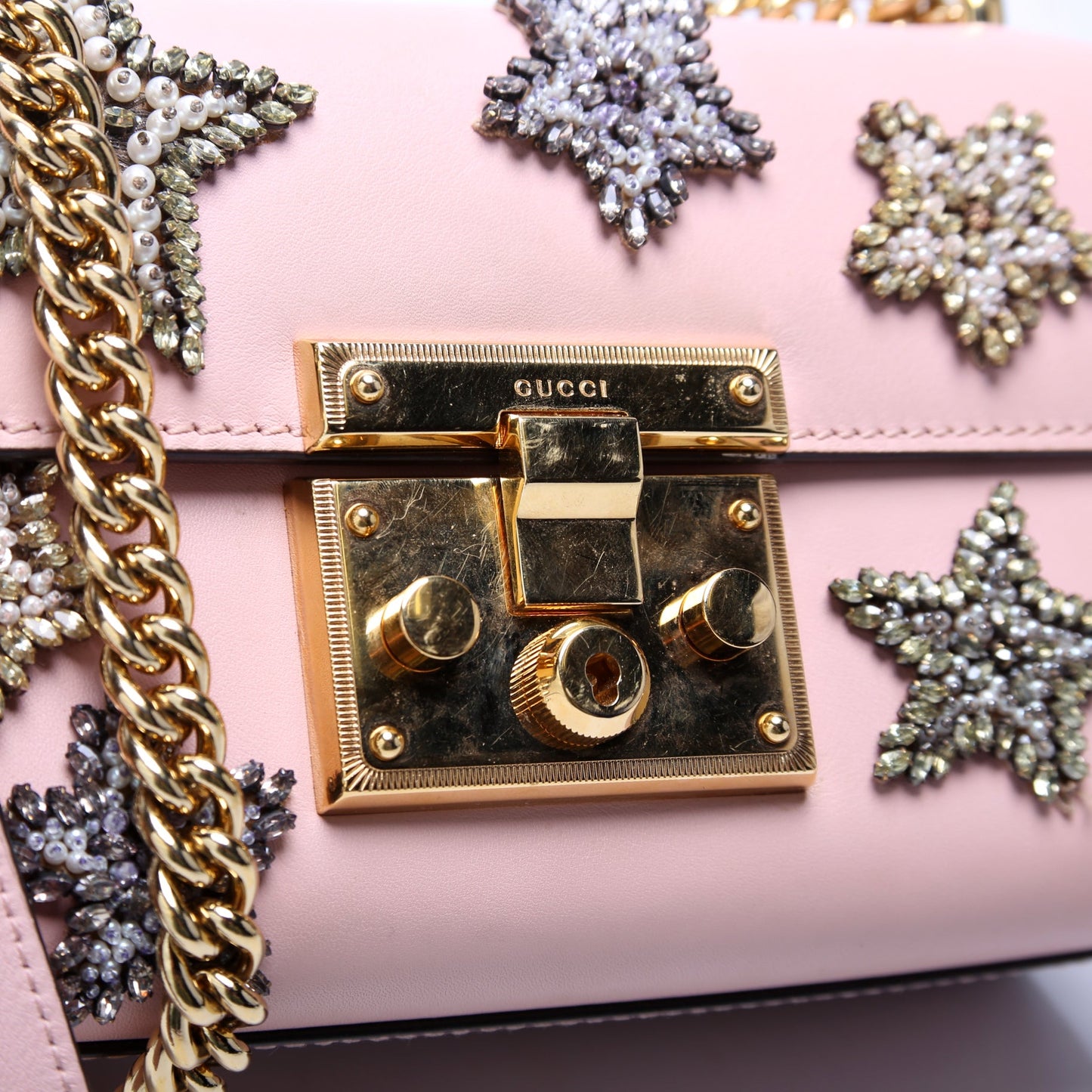 432182 Padlock Embroidered Star Leather Small Pink