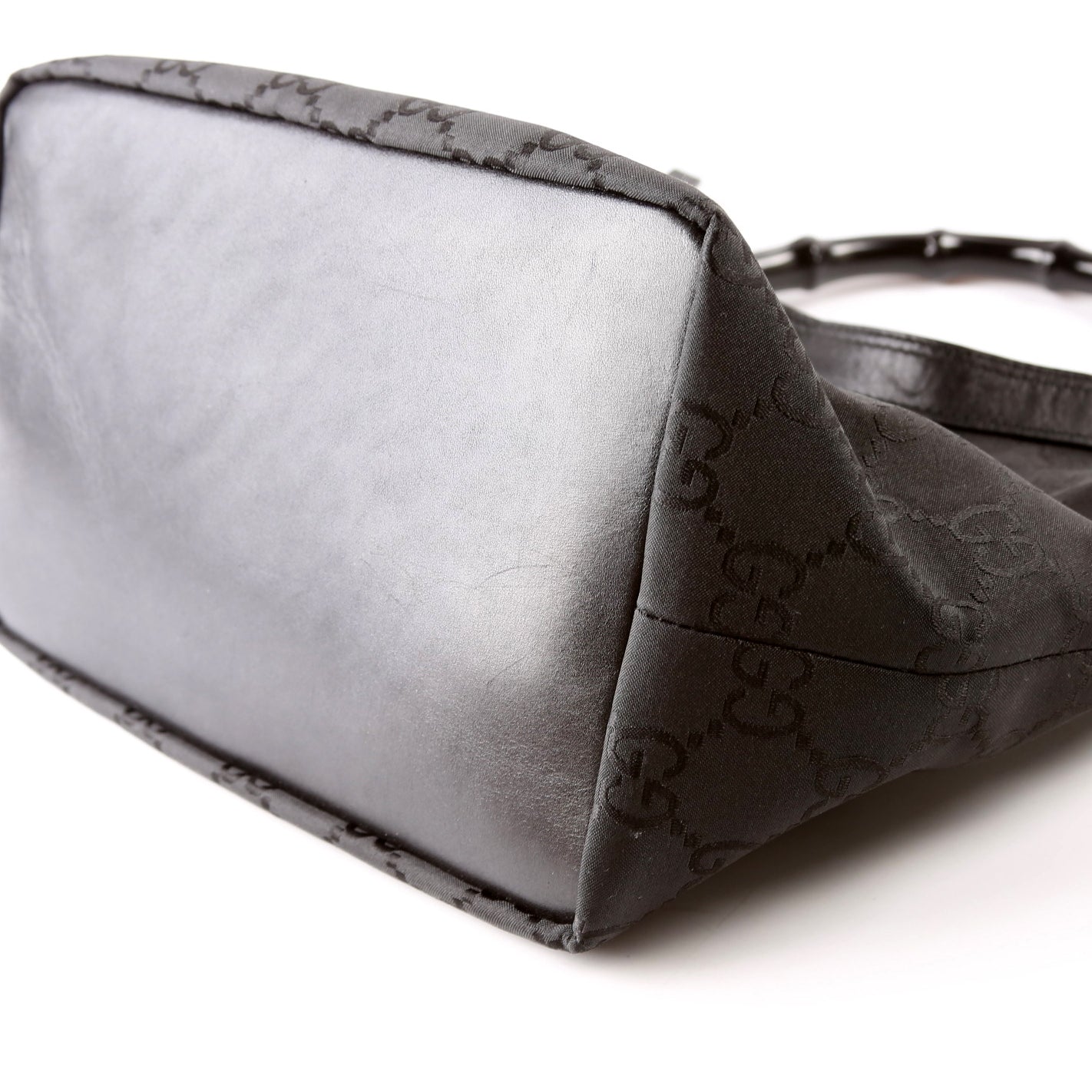 000-0531 GG Nylon Bamboo Hobo Black