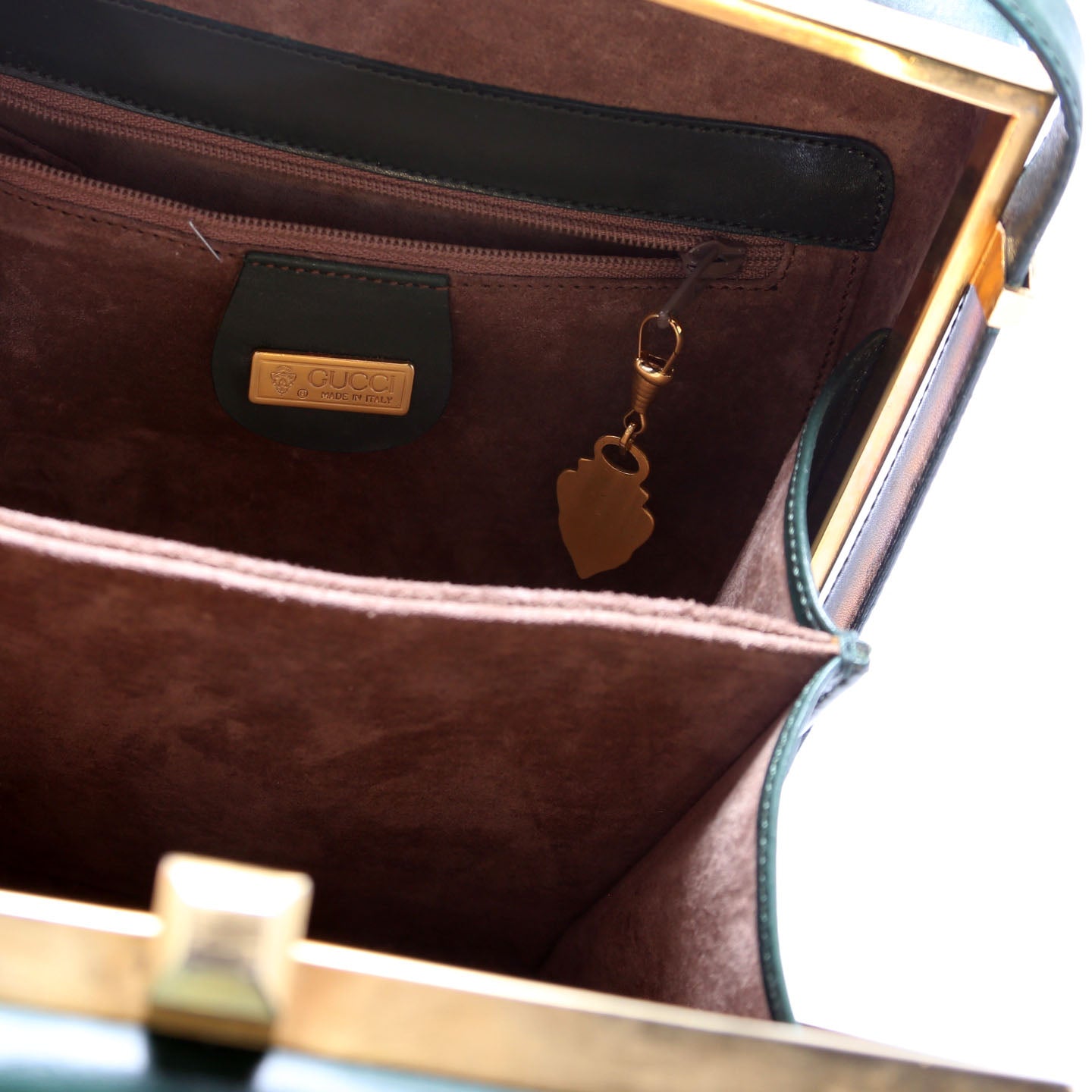 001 2174 Box Shoulder Bag Vintage Green