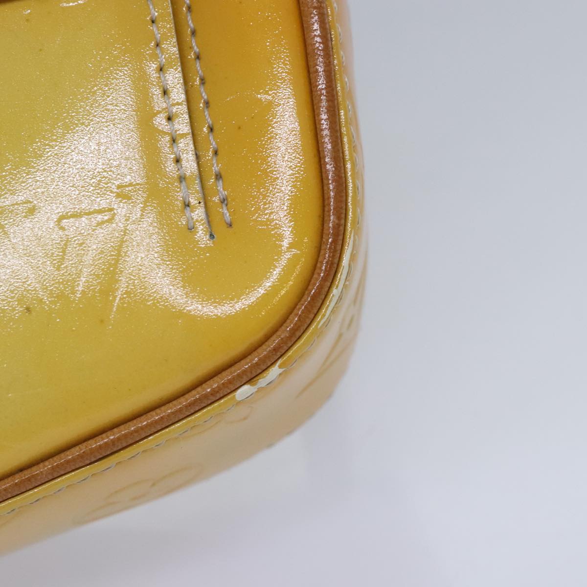 Louis Vuitton Fulton Beige Patent Leather Shoulder Bag