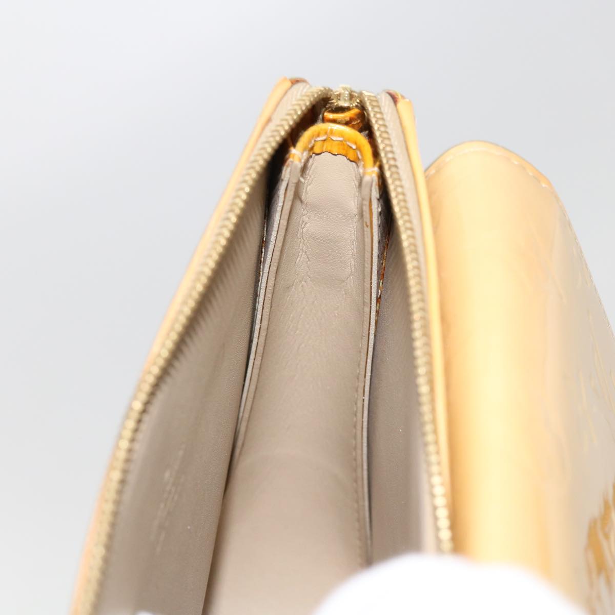 Louis Vuitton Mott Beige Patent Leather Clutch Bag