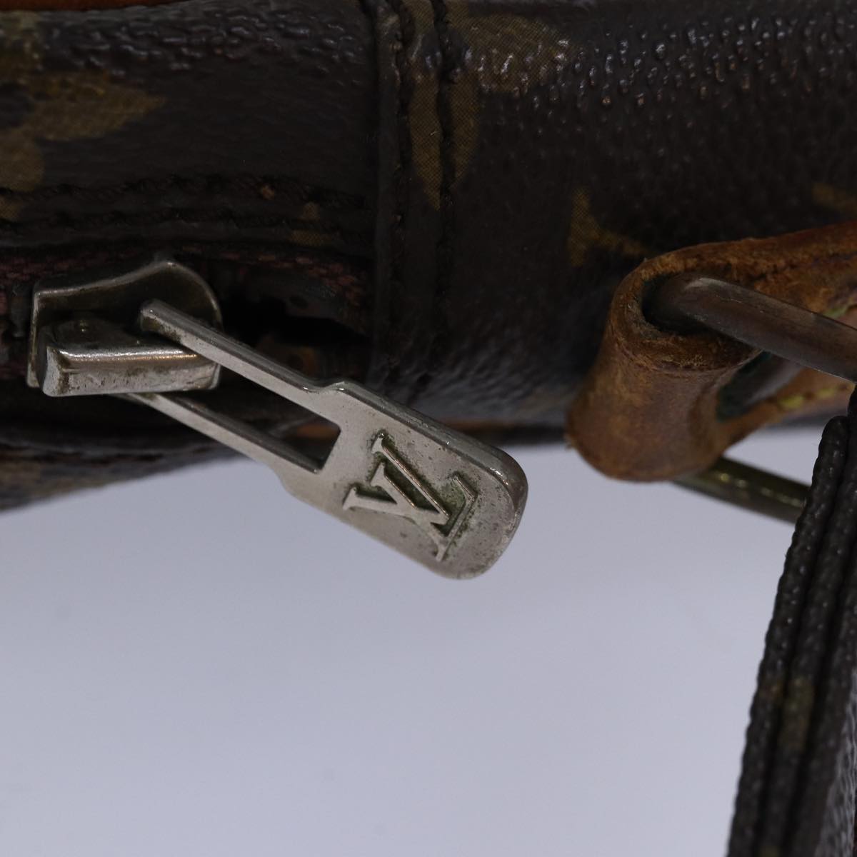 Louis Vuitton Danube Brown Canvas Shoulder Bag