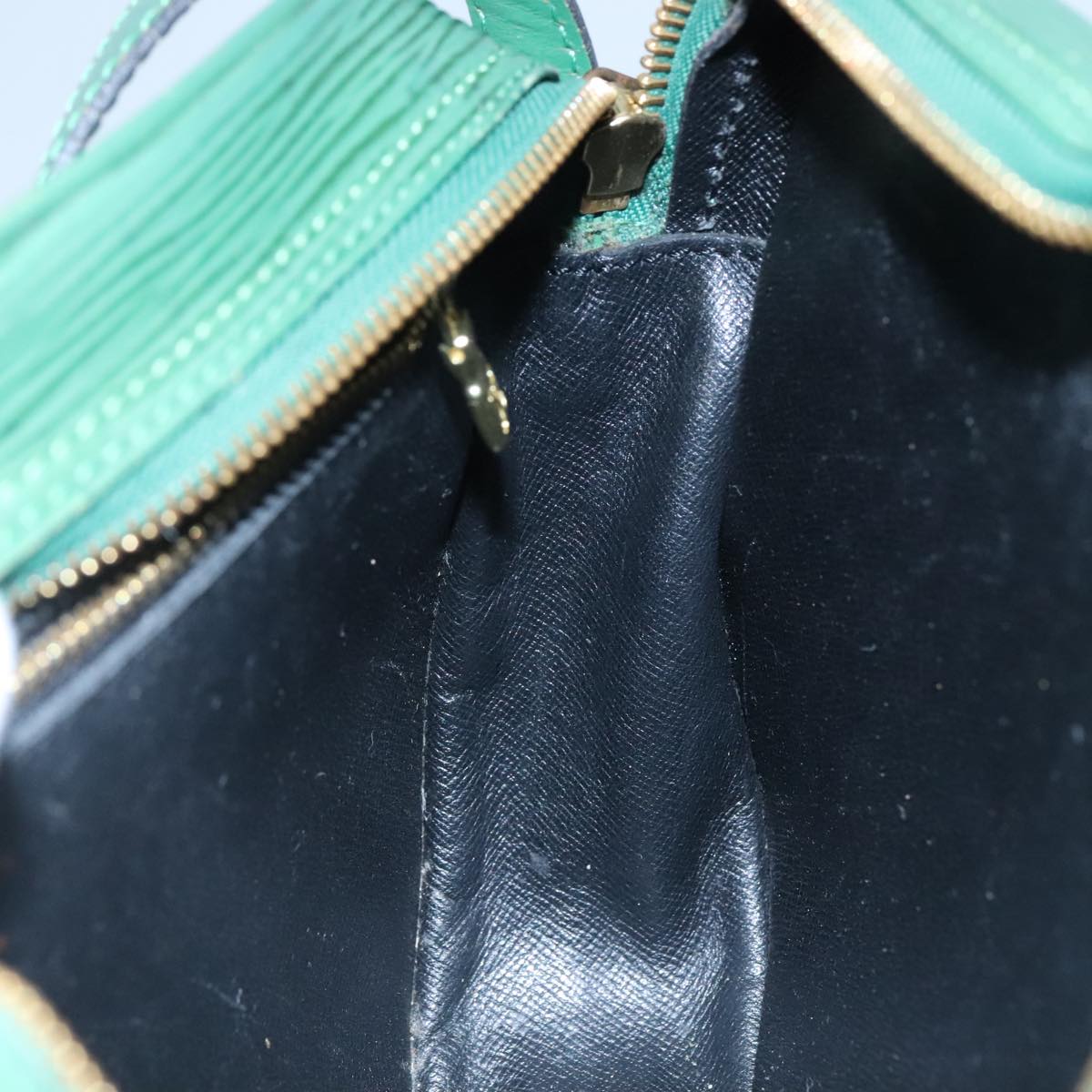 Louis Vuitton Jeune Fille Green Leather Shoulder Bag