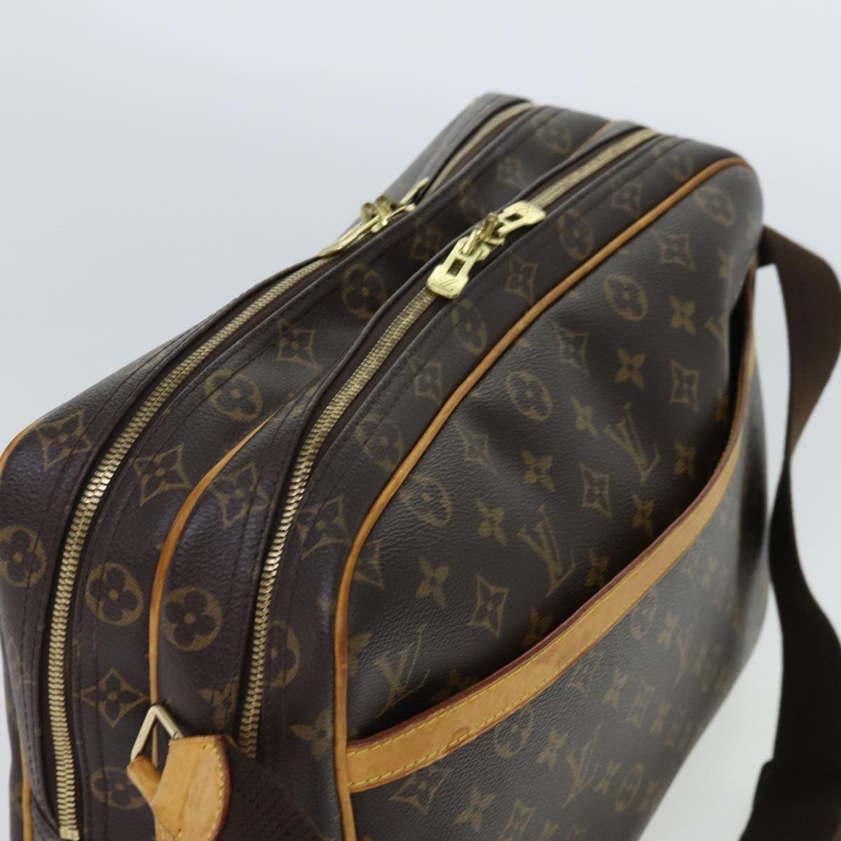 Louis Vuitton Reporter Brown Canvas Shoulder Bag