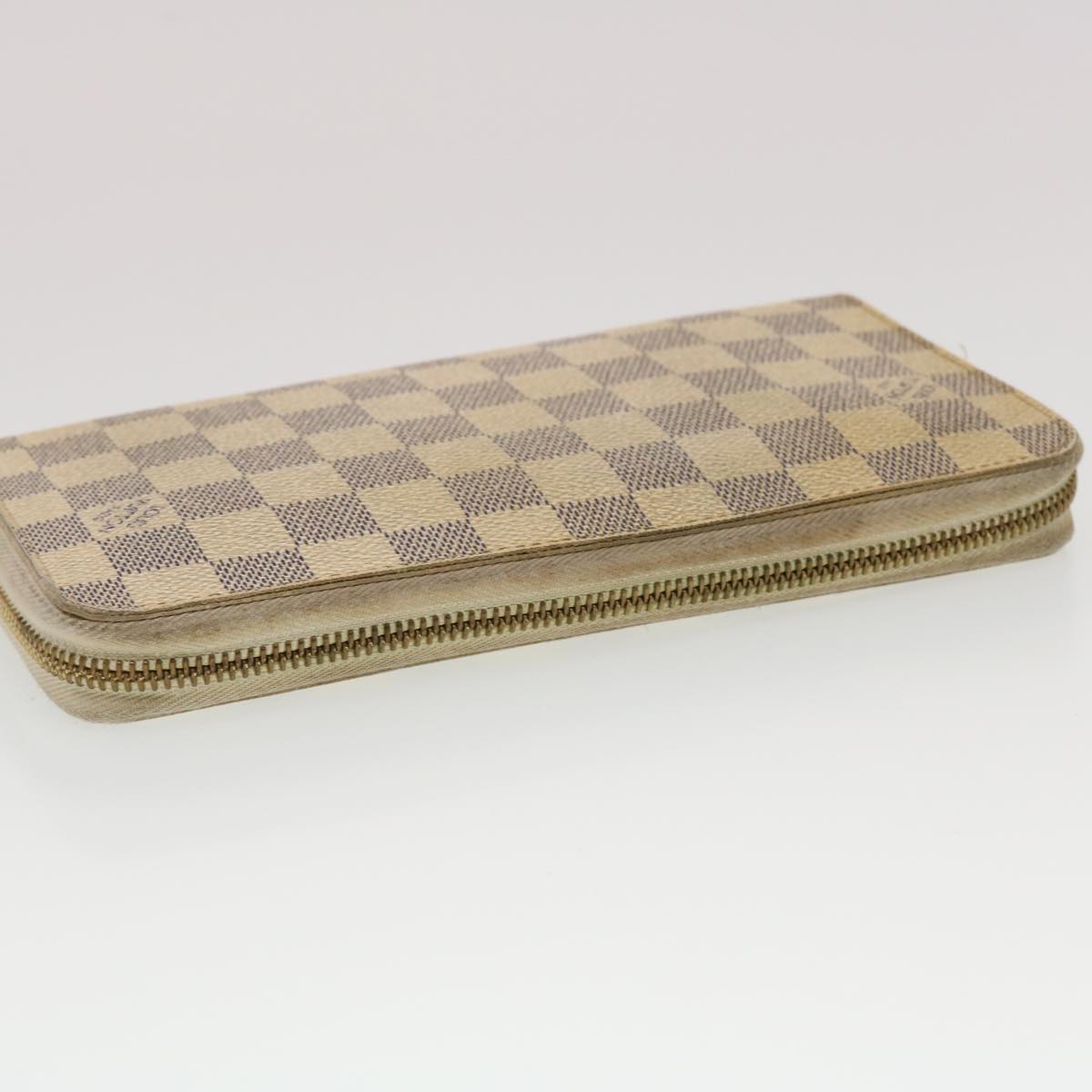 Louis Vuitton Zippy Organizer White Canvas Wallet