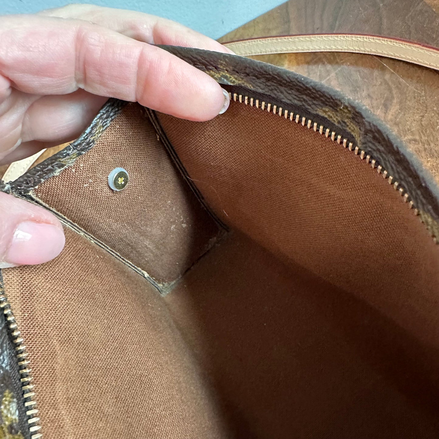 The Cygnet Crossbody -Orvis bags Monogram in Vachetta