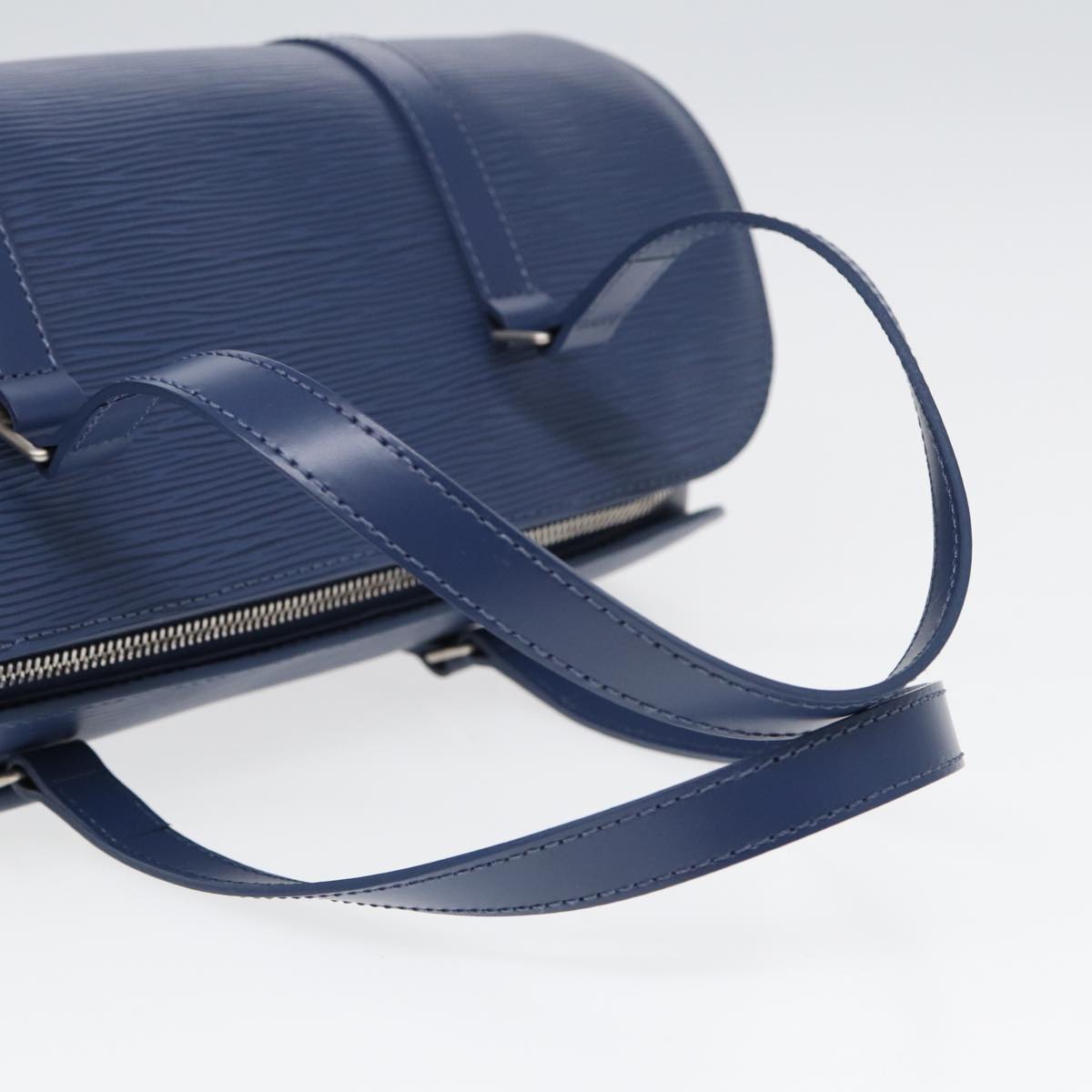 Louis Vuitton Papillon 30 Blue Leather Handbag