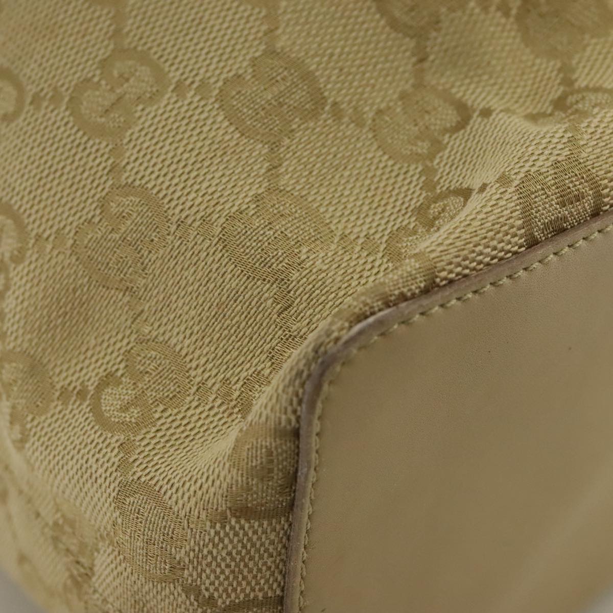Gucci Beige Canvas Shoulder Bag