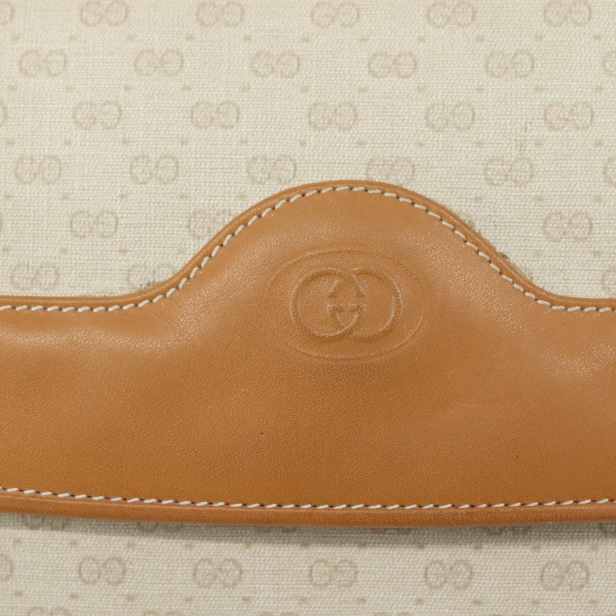 Gucci Gg Canvas White Canvas Shoulder Bag