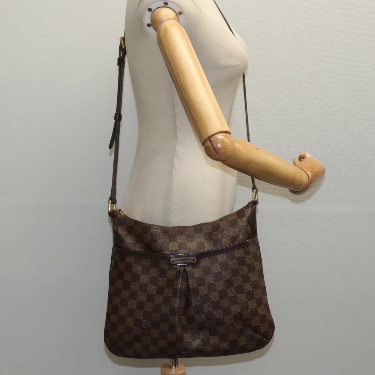 Louis Vuitton Bloomsbury Burgundy Canvas Shoulder Bag