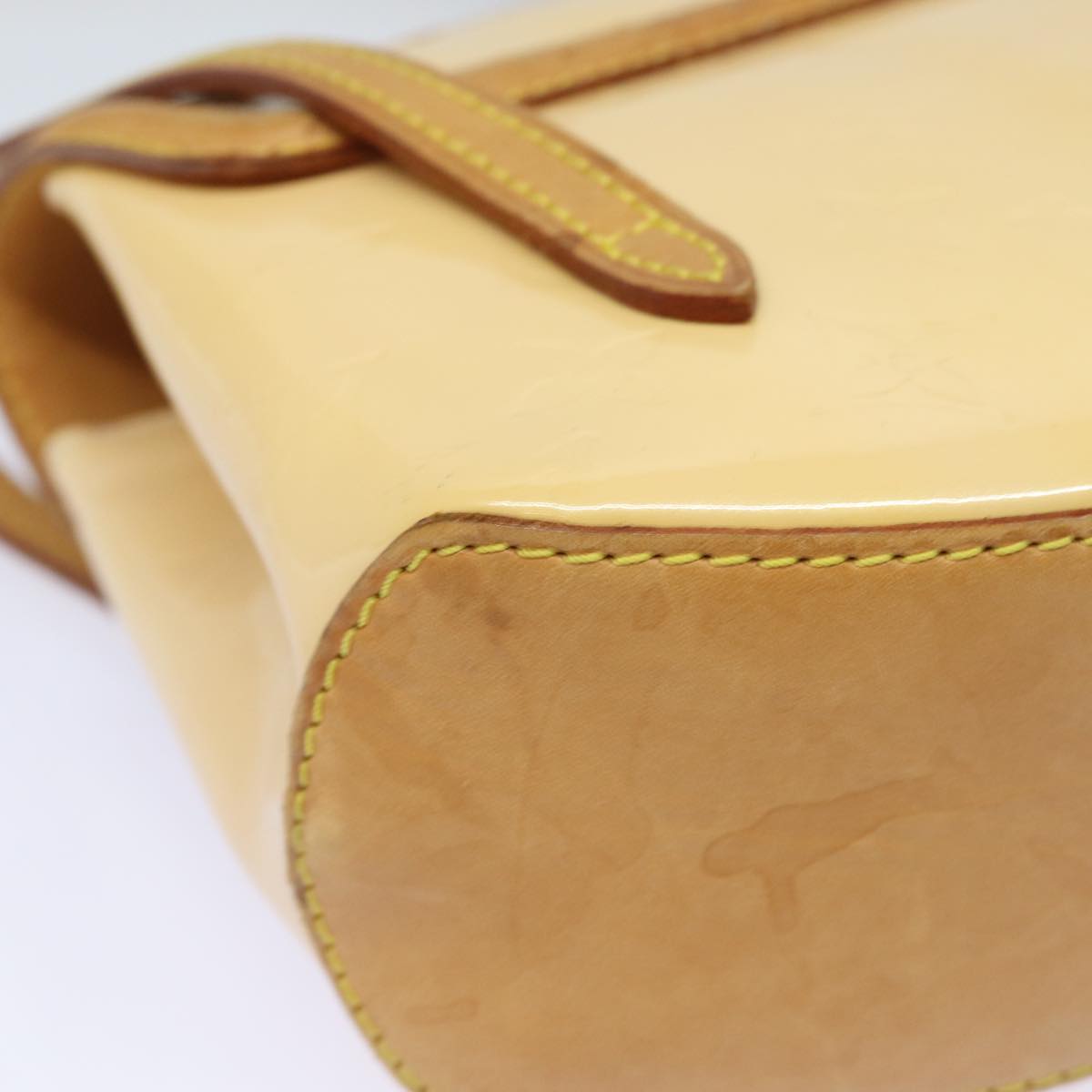 Louis Vuitton Biscayne Bay Camel Patent Leather Shoulder Bag