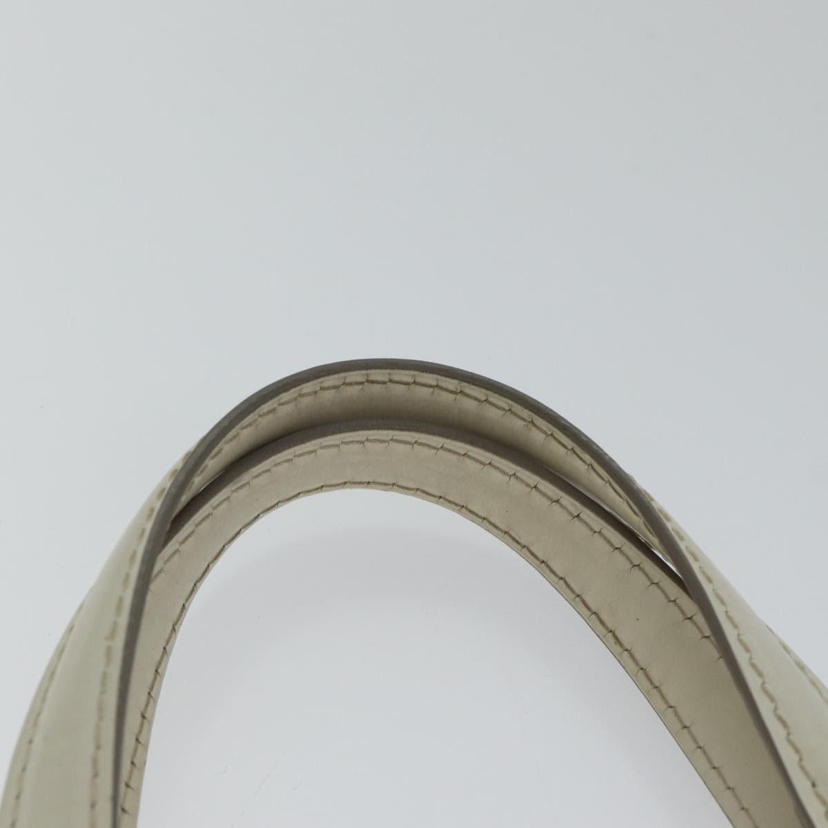 Louis Vuitton Blair White Leather Handbag