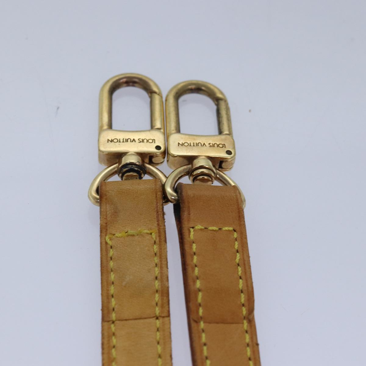 Louis Vuitton Shoulder Strap Beige Leather Bag Jewelry