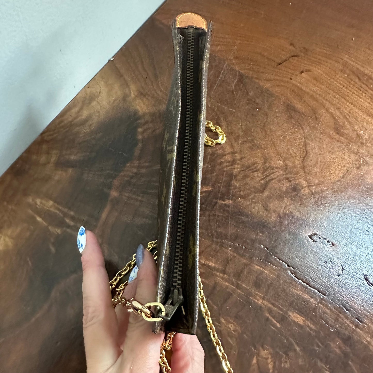 The Junco Crossbody -Orvis bags LV Monogram
