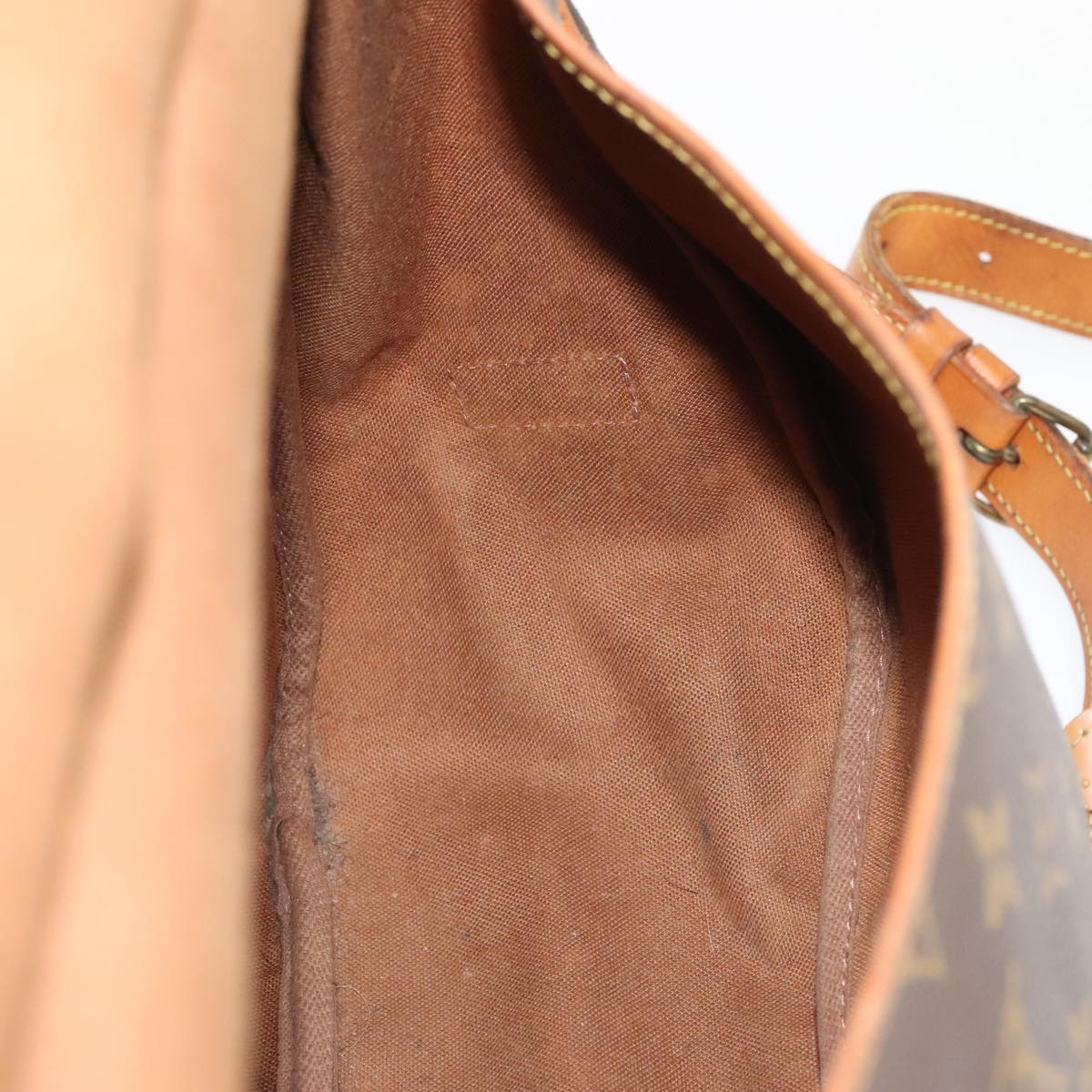 Louis Vuitton Saumur 35 Brown Canvas Shoulder Bag