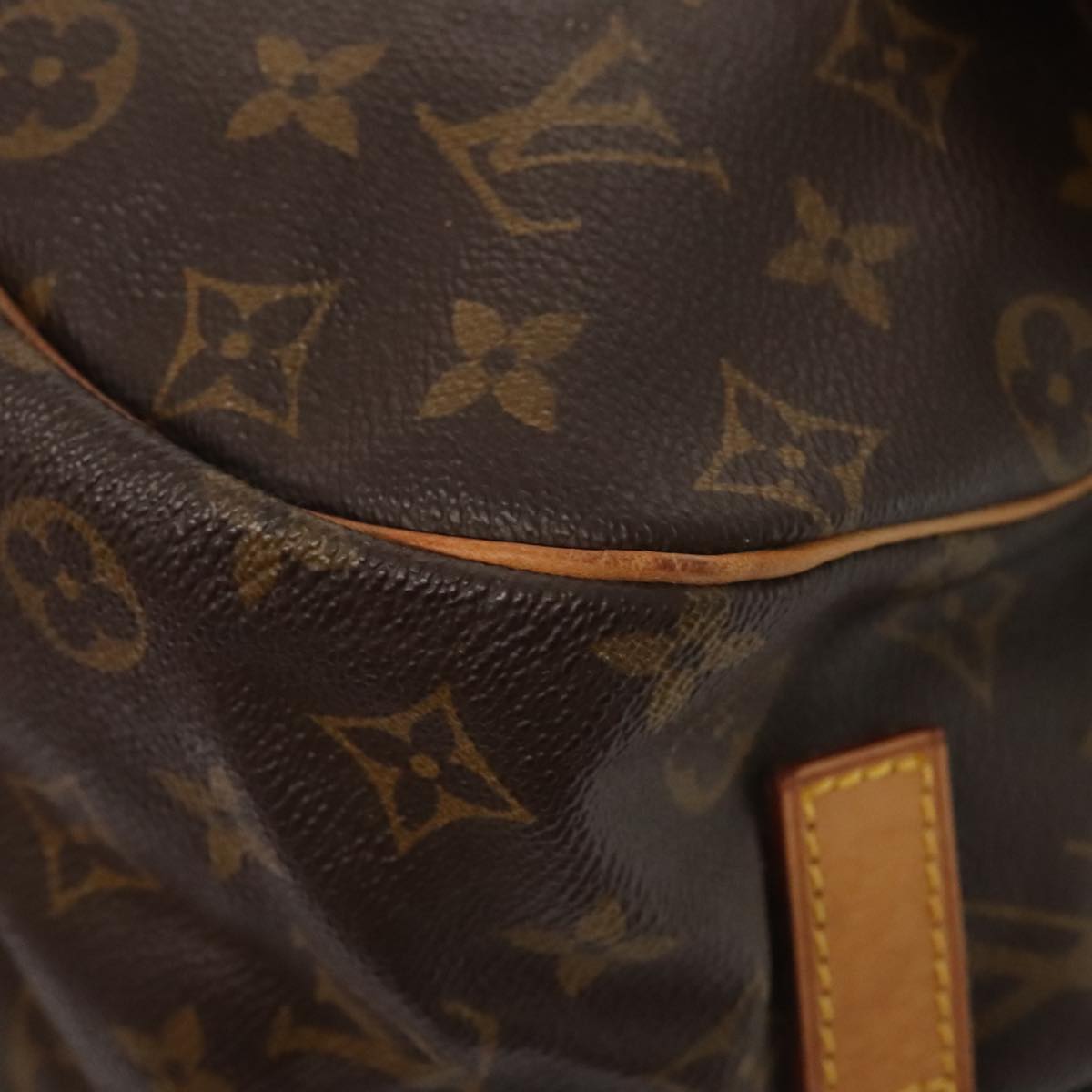 Louis Vuitton Saumur 35 Brown Canvas Shoulder Bag