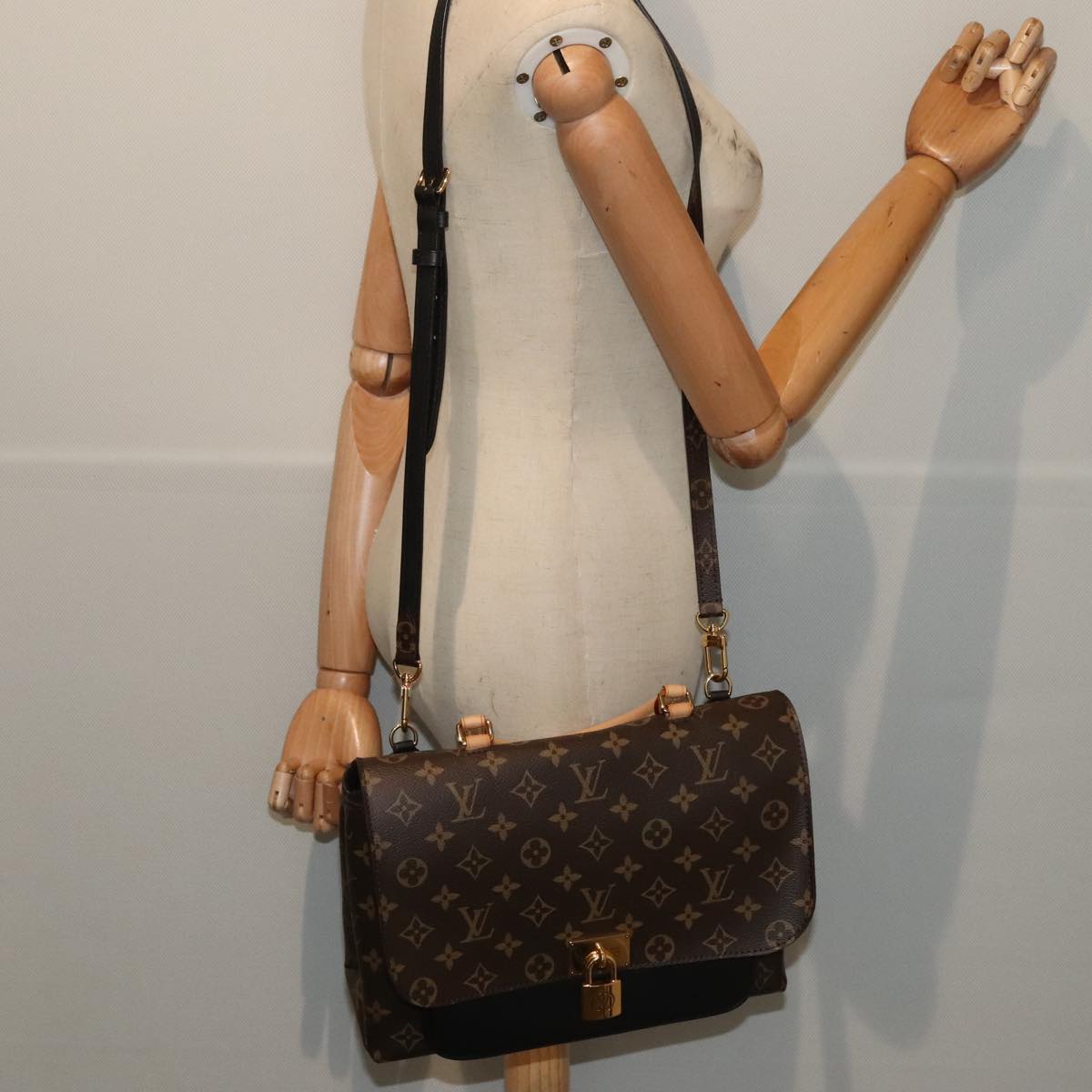 Louis Vuitton Marignan Brown Canvas Handbag