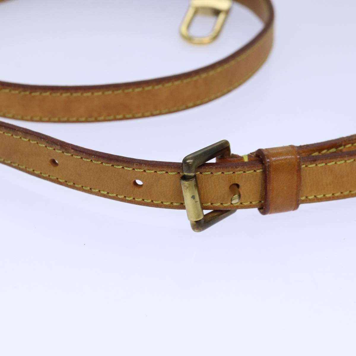 Louis Vuitton Bandoulière De Sac Beige Leather Bag Jewelry