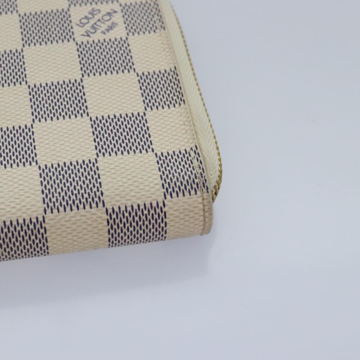 Louis Vuitton Organizer White Canvas Wallet