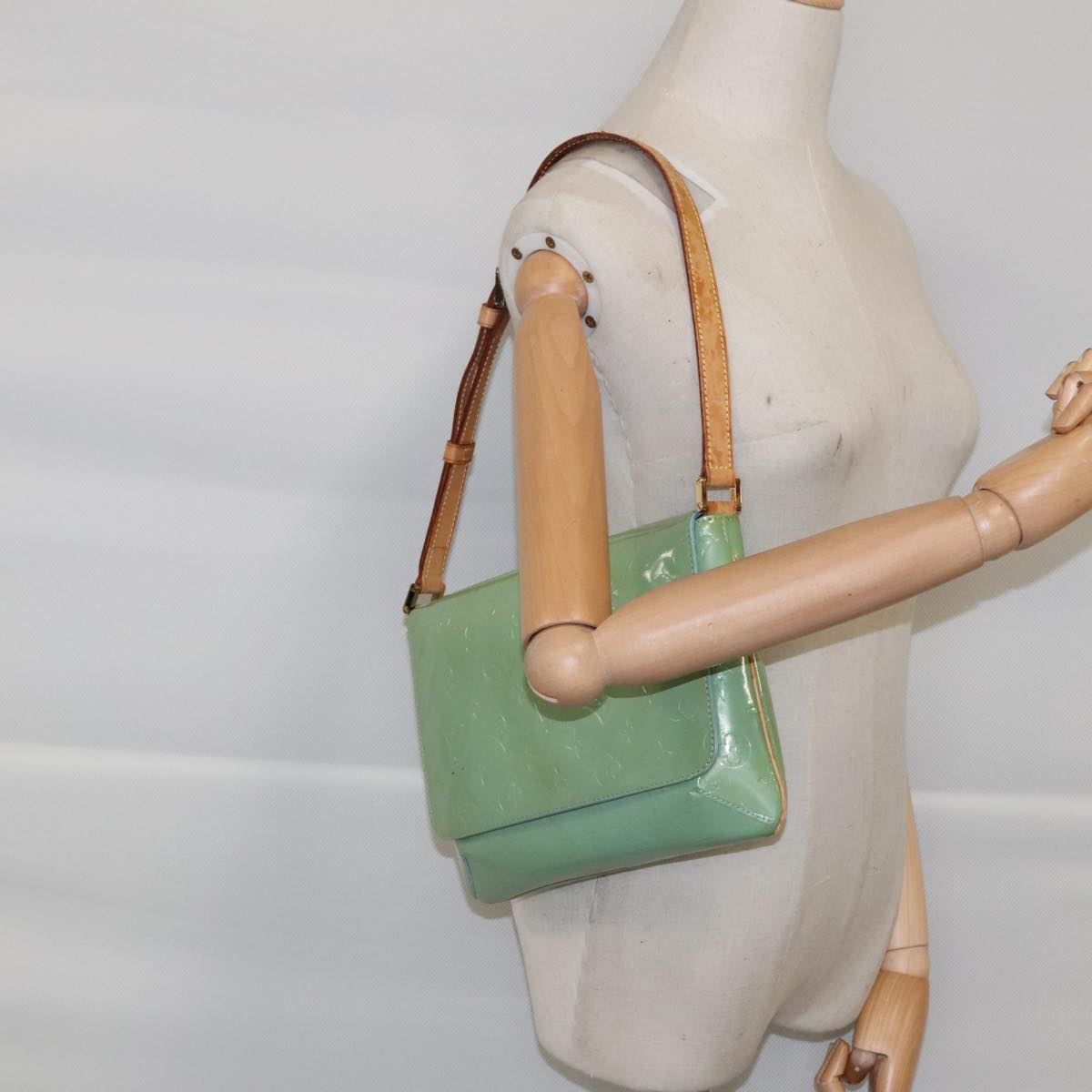 Louis Vuitton Thompson Street Green Patent Leather Shoulder Bag