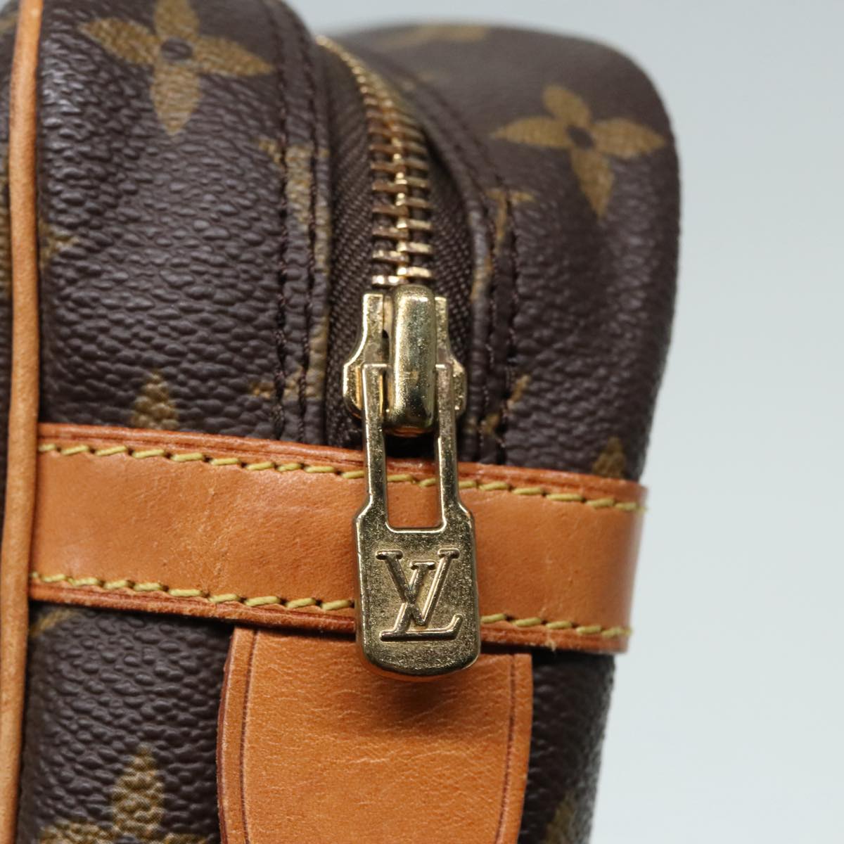 Louis Vuitton Compiegne 28 Brown Canvas Clutch Bag
