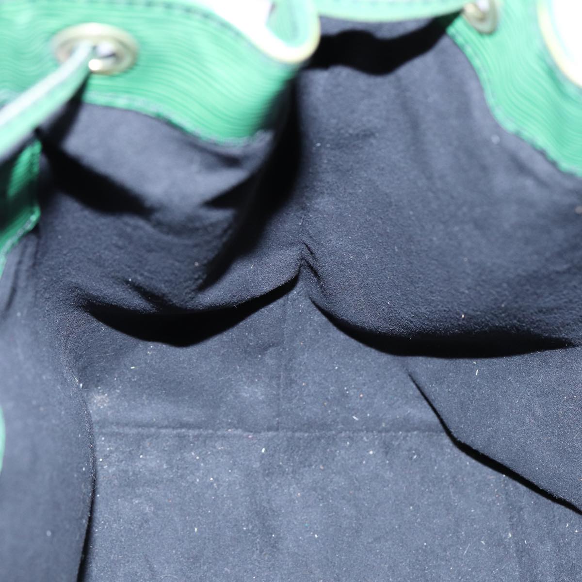 Louis Vuitton Noé Green Leather Shoulder Bag