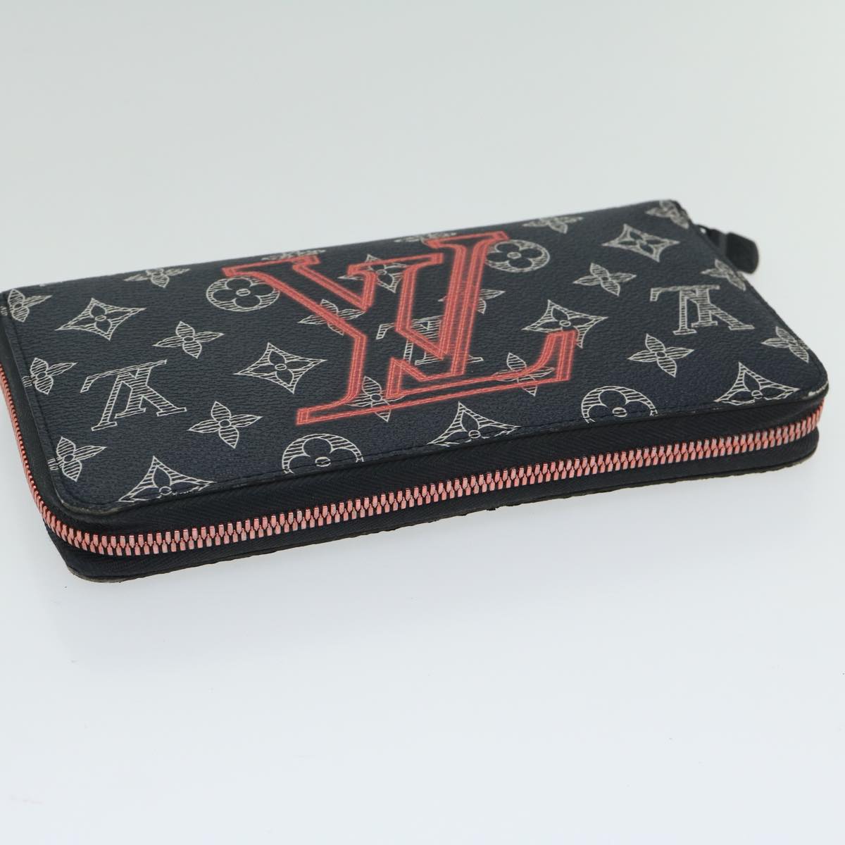 Louis Vuitton Zippy Organizer Black Canvas Wallet