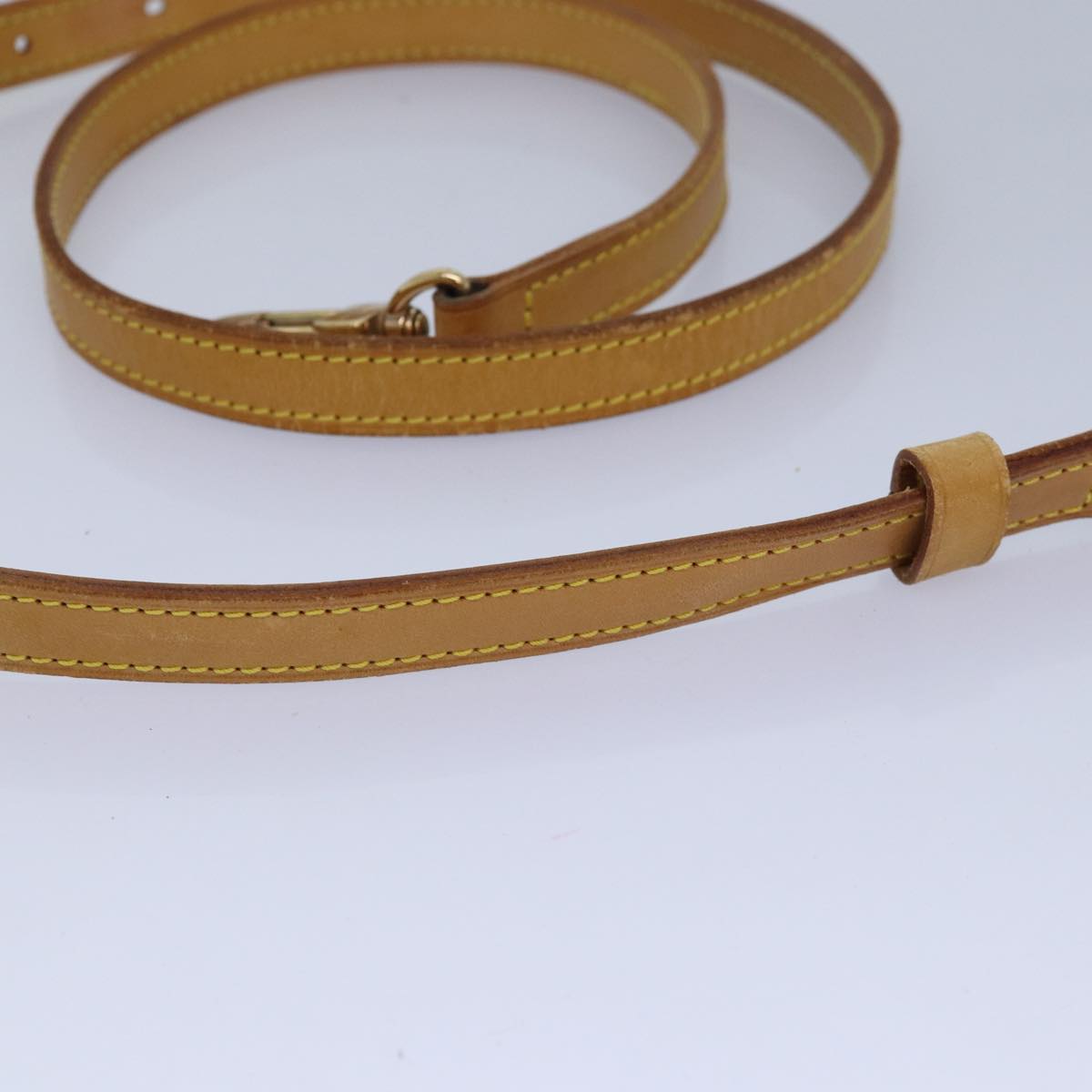 Louis Vuitton Shoulder Strap Beige Leather Bag Jewelry