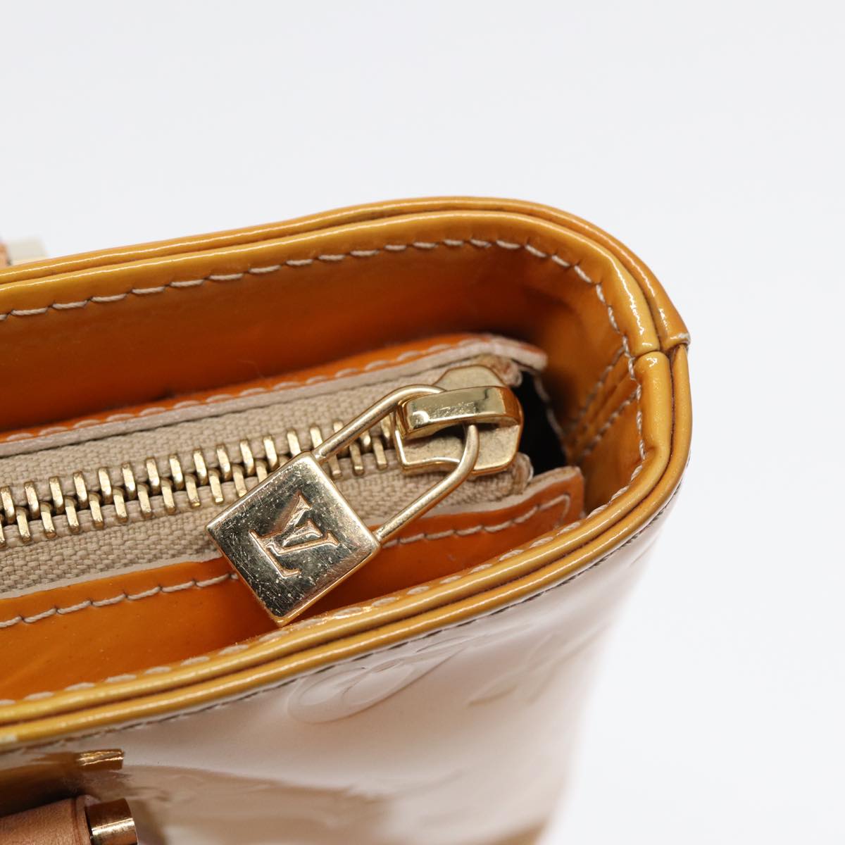Louis Vuitton Houston Beige Patent Leather Handbag