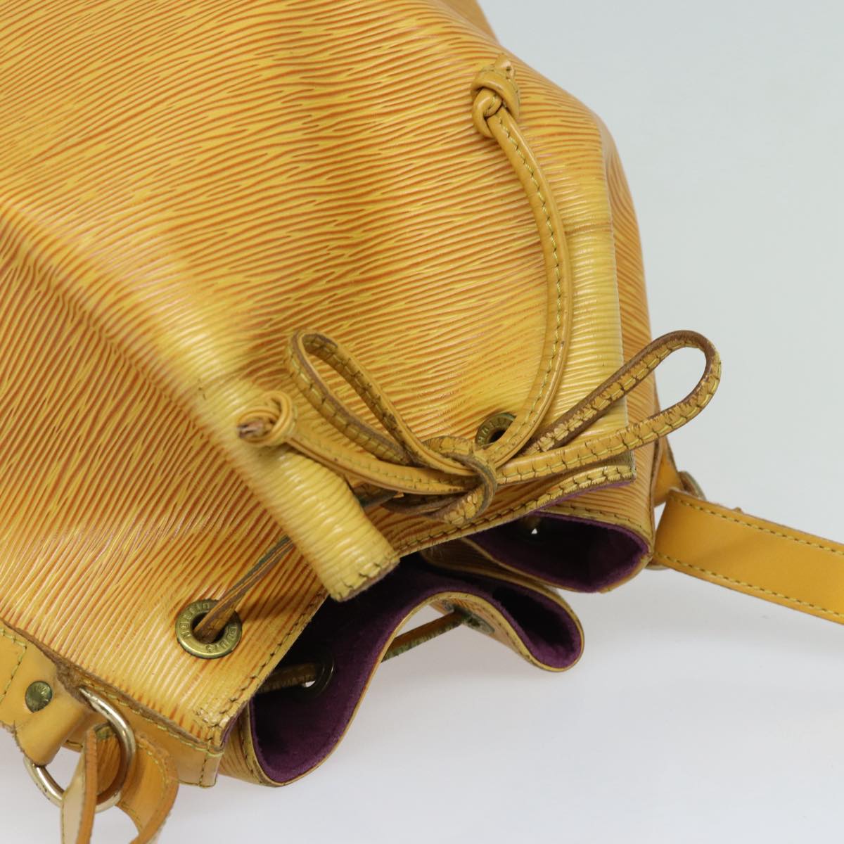 Louis Vuitton Noe Yellow Leather Shoulder Bag