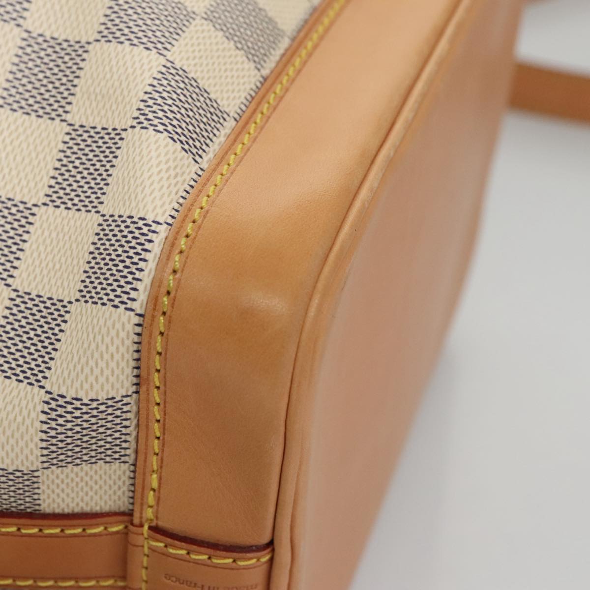 Louis Vuitton Noé Bb White Canvas Shoulder Bag