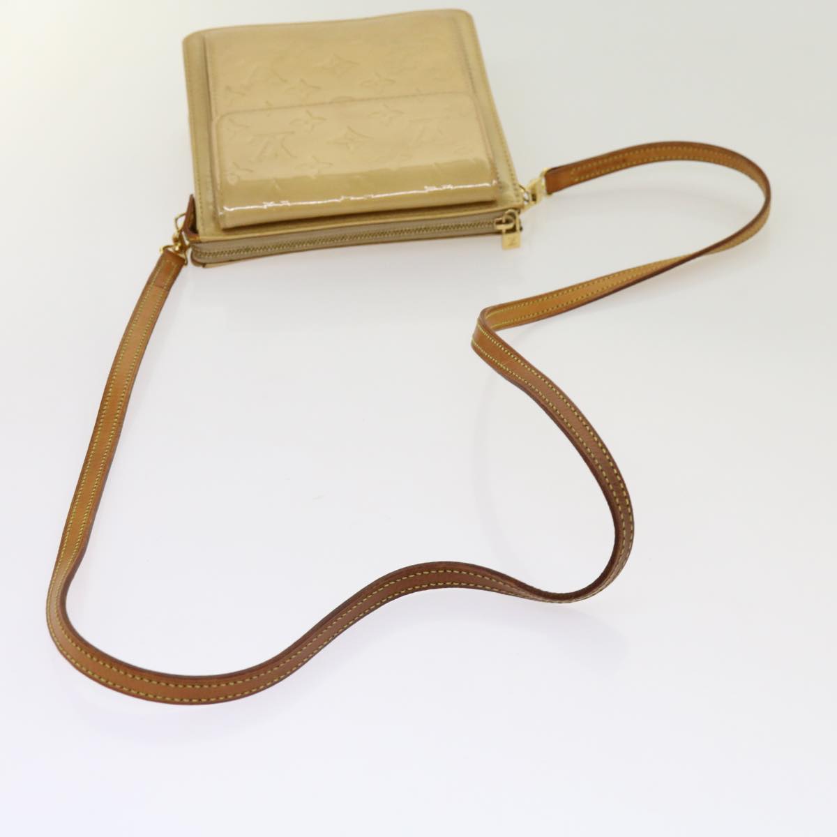 Louis Vuitton Mott Beige Patent Leather Clutch Bag