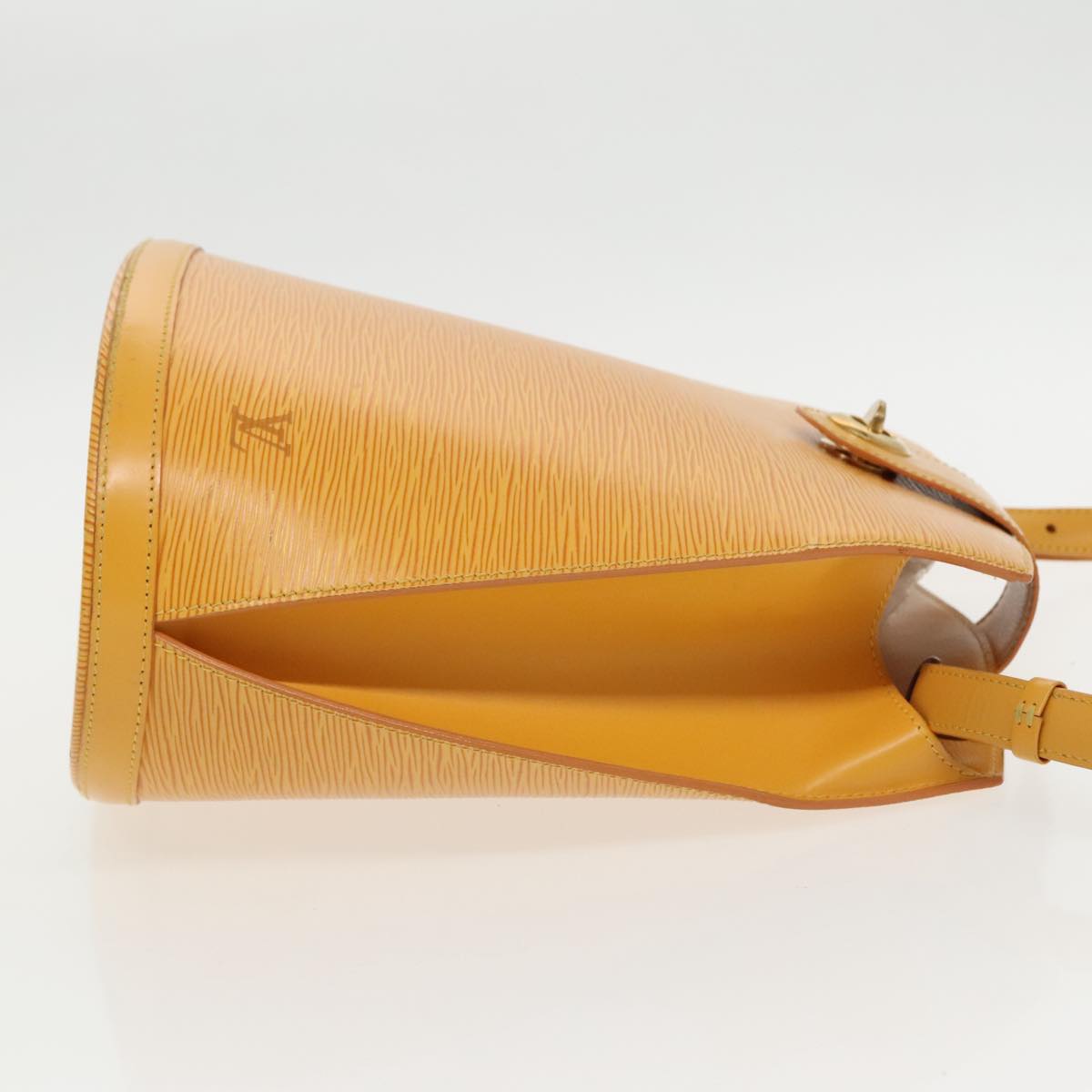 Louis Vuitton Cluny Yellow Leather Shoulder Bag