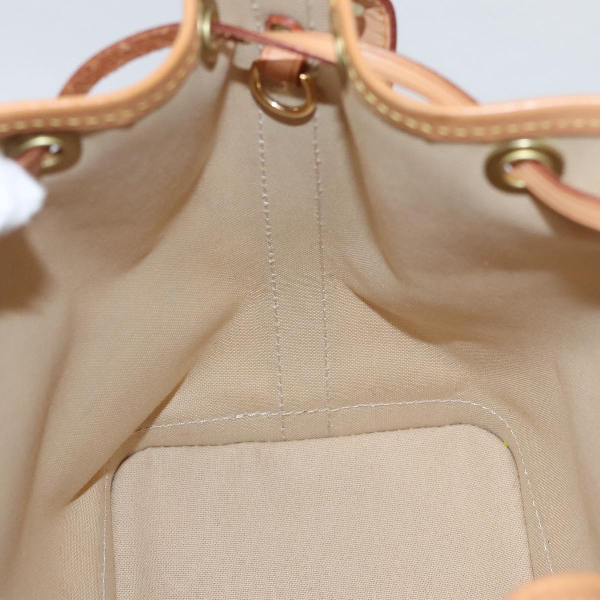 Louis Vuitton Noé Bb White Canvas Shoulder Bag