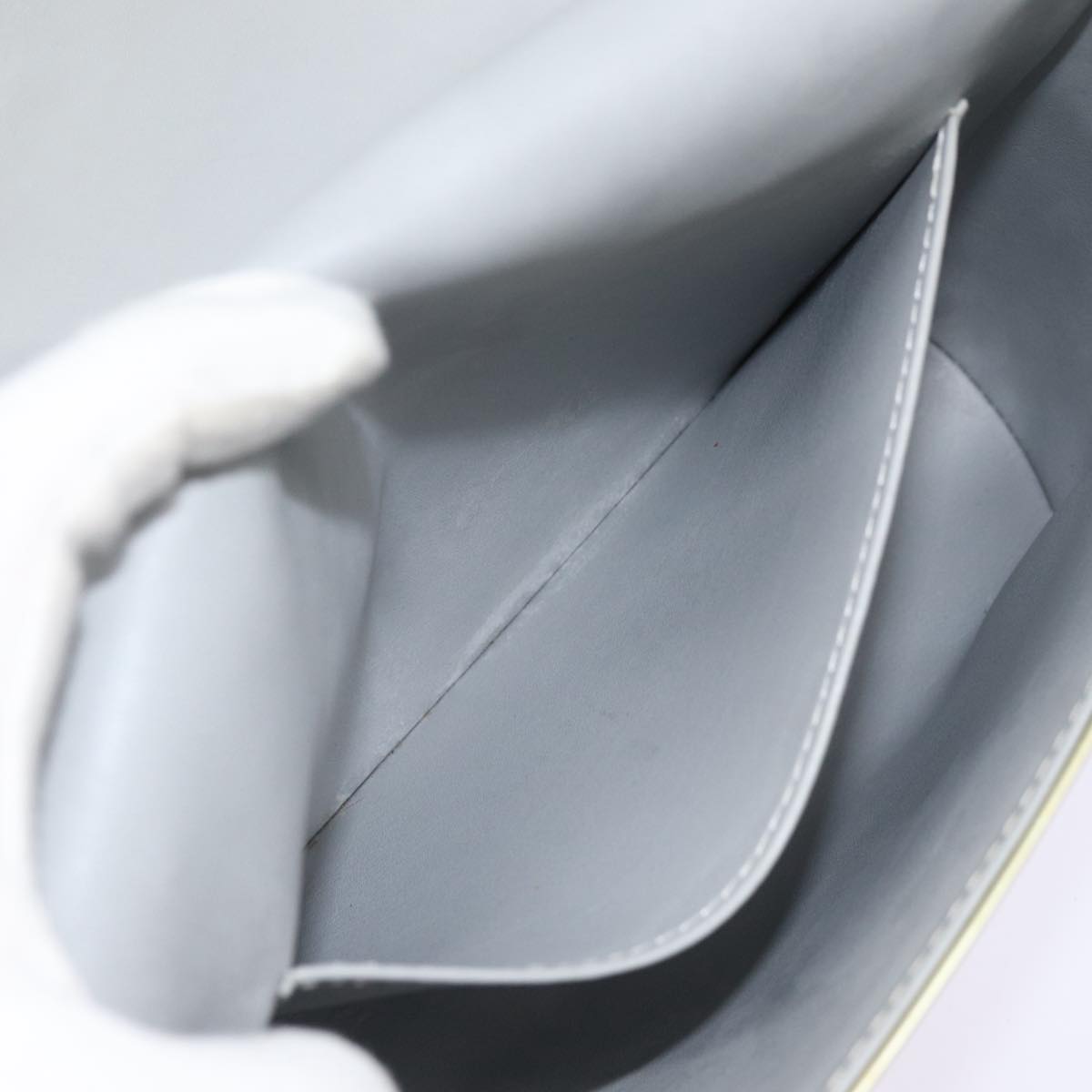 Louis Vuitton Thompson Street Grey Patent Leather Shoulder Bag