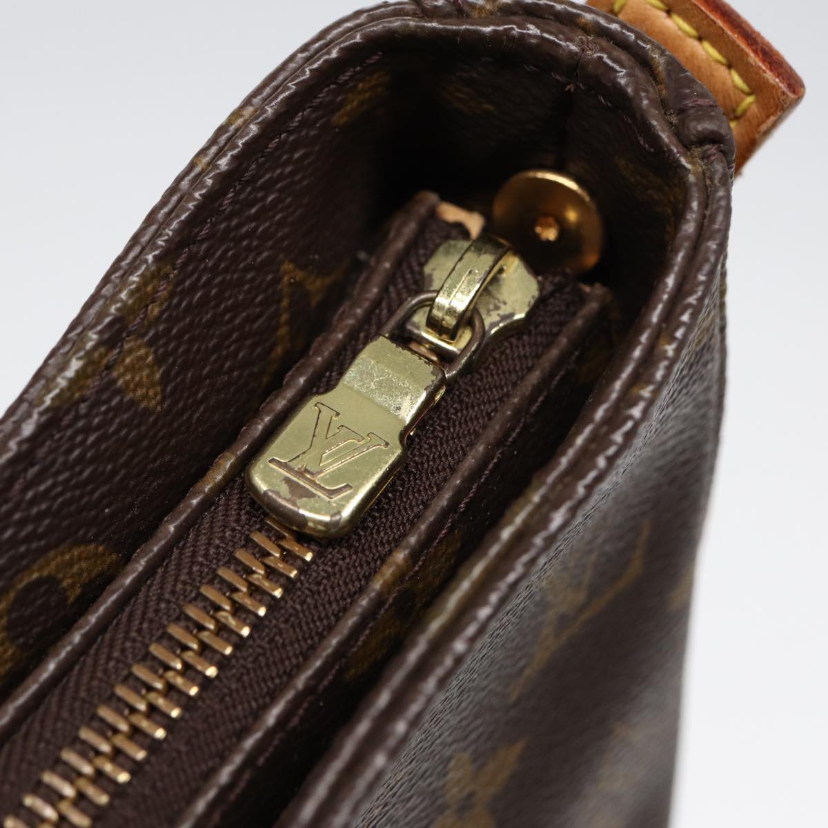 Louis Vuitton Looping Gm Brown Canvas Shoulder Bag