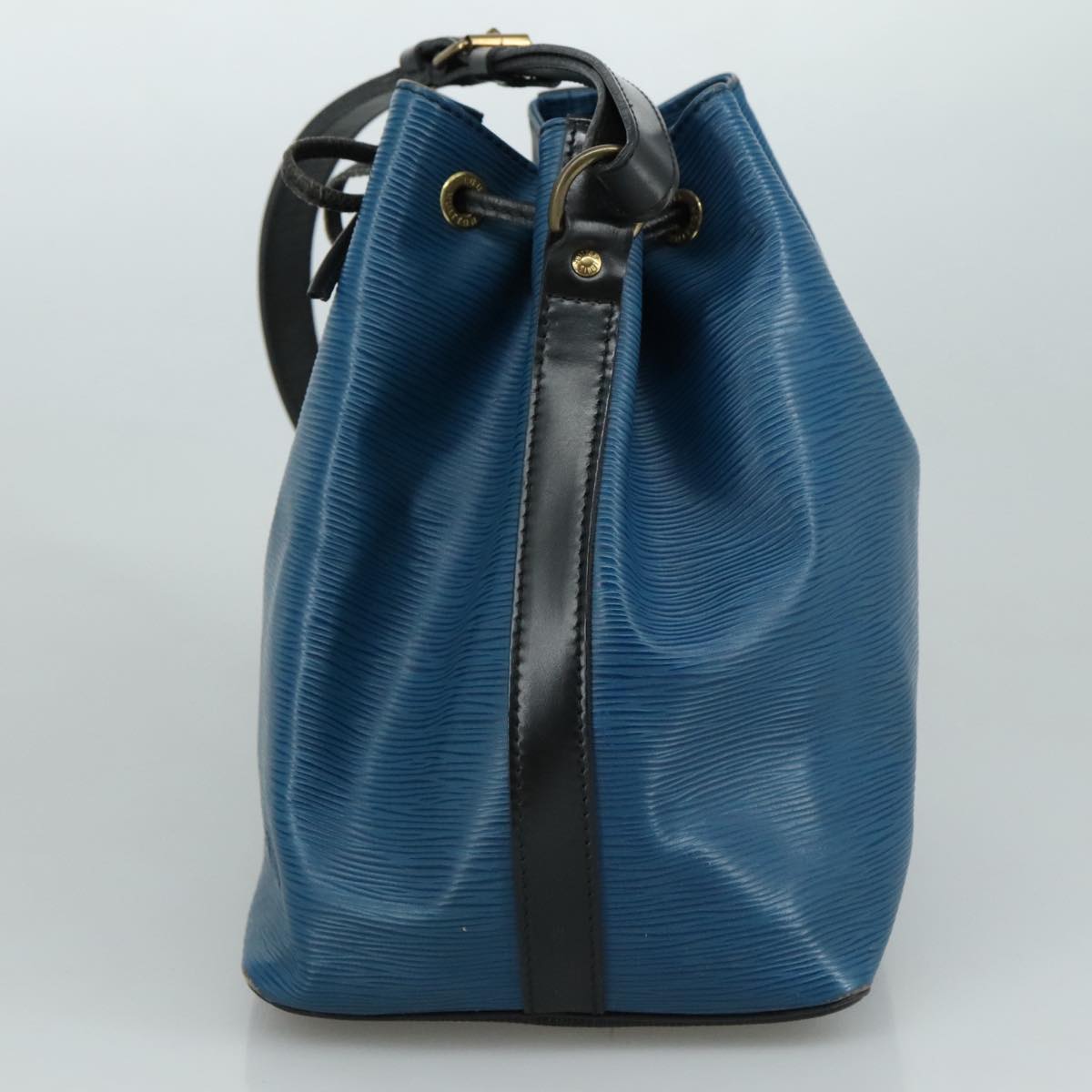 Louis Vuitton Petit Noé Blue Leather Shoulder Bag
