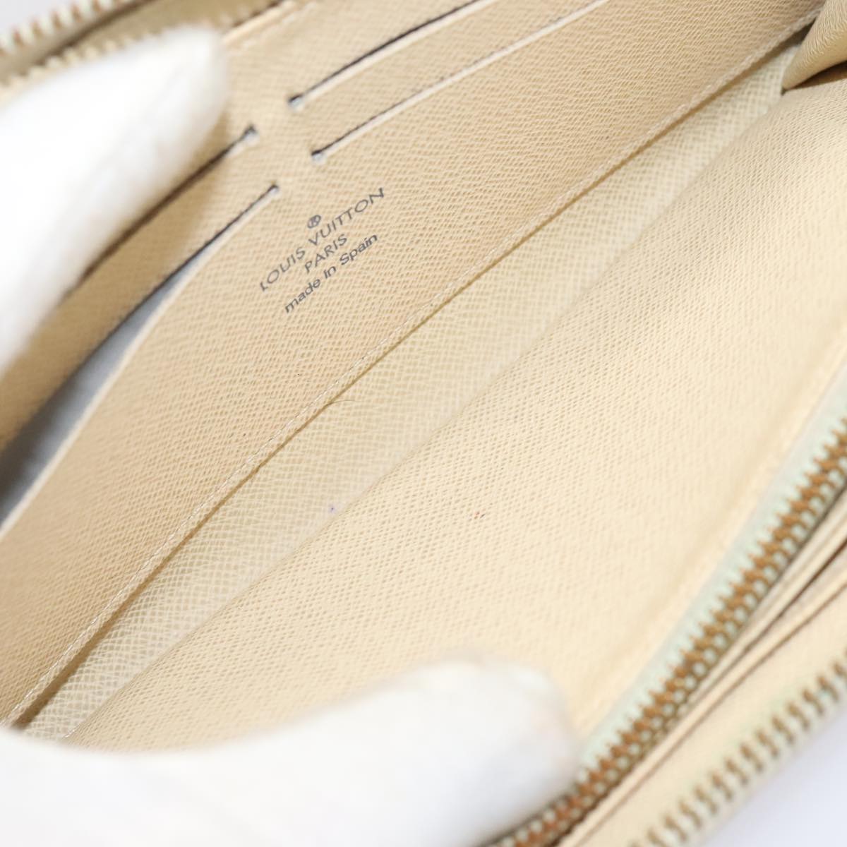 Louis Vuitton Zippy Wallet White Canvas Wallet
