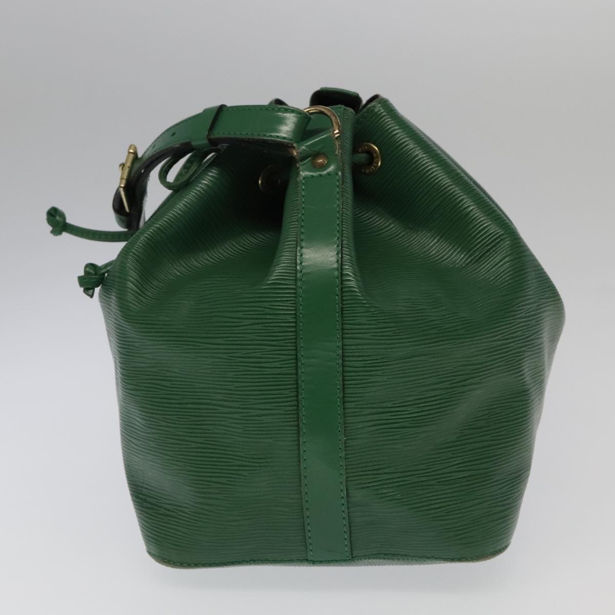 Louis Vuitton Noé Pm Green Leather Shoulder Bag