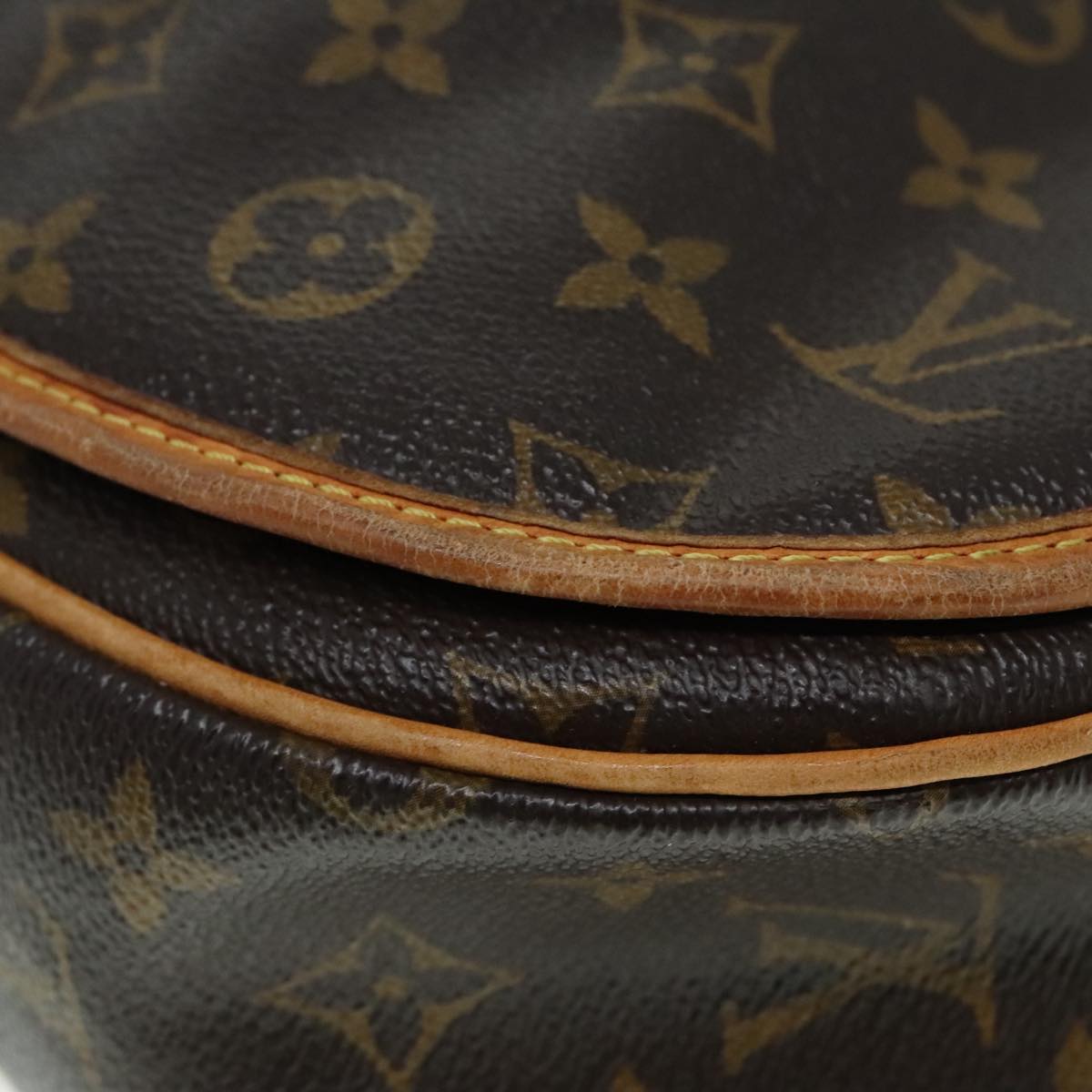 Louis Vuitton Menilmontant Brown Canvas Shoulder Bag