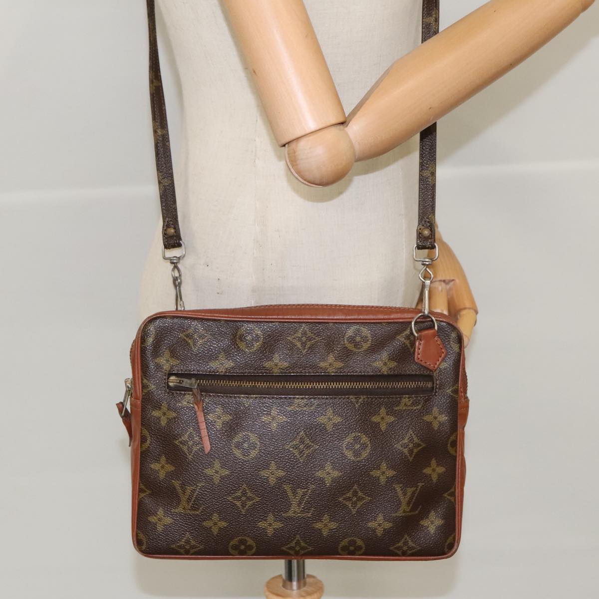 Louis Vuitton Shoulder Bag Brown Canvas Shoulder Bag