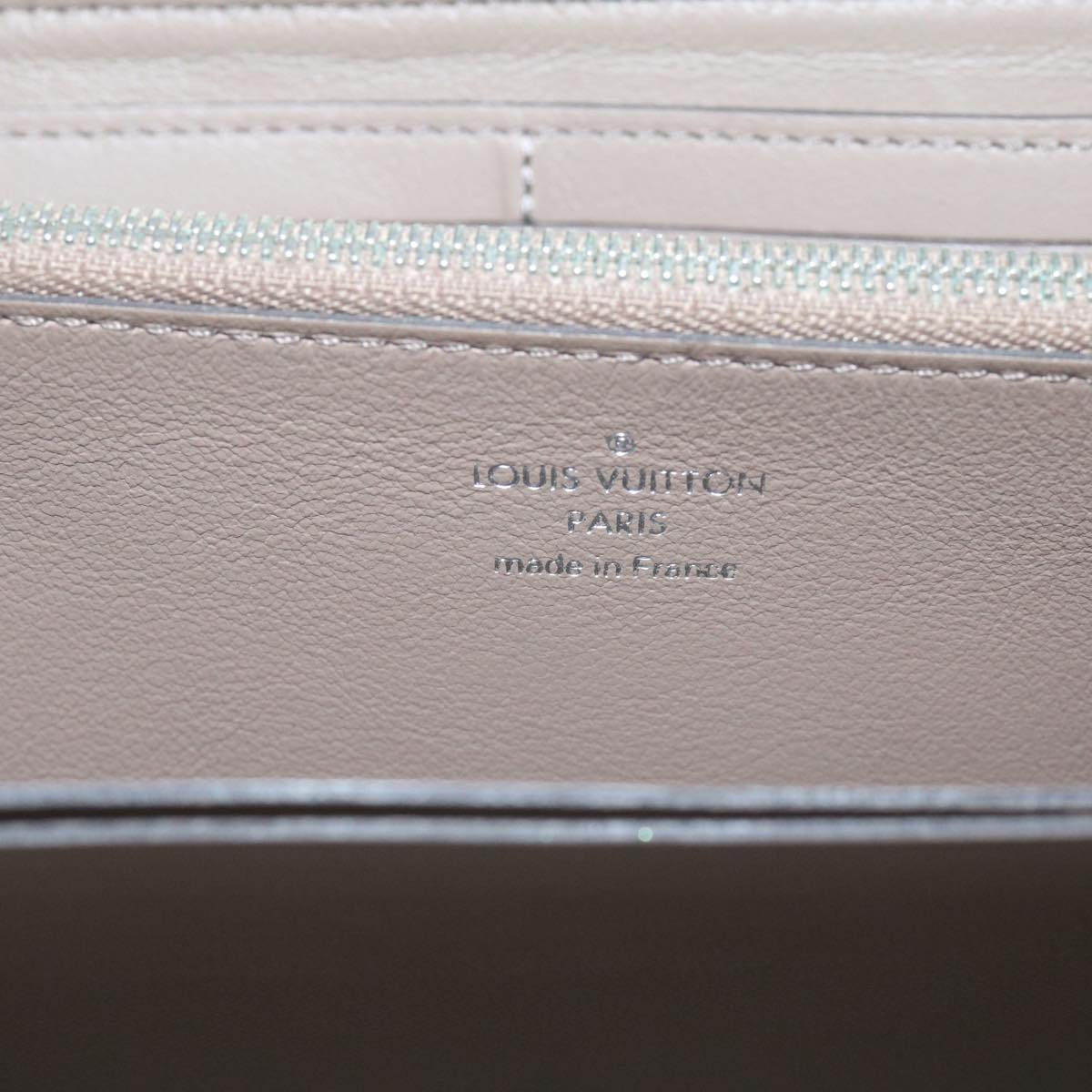 Louis Vuitton Comete Pink Leather Wallet