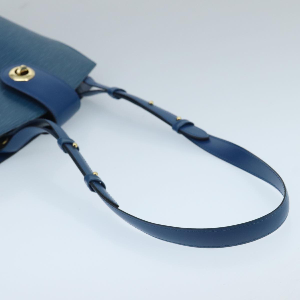 Louis Vuitton Cluny Blue Leather Shoulder Bag