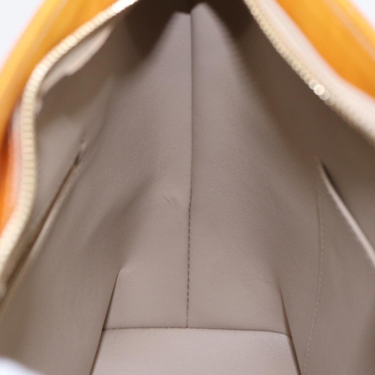 Louis Vuitton Houston Beige Patent Leather Handbag