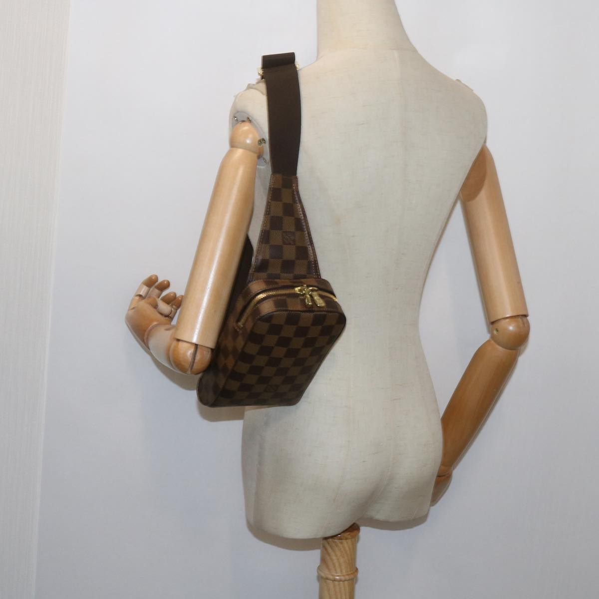 Louis Vuitton Geronimos Brown Canvas Shoulder Bag