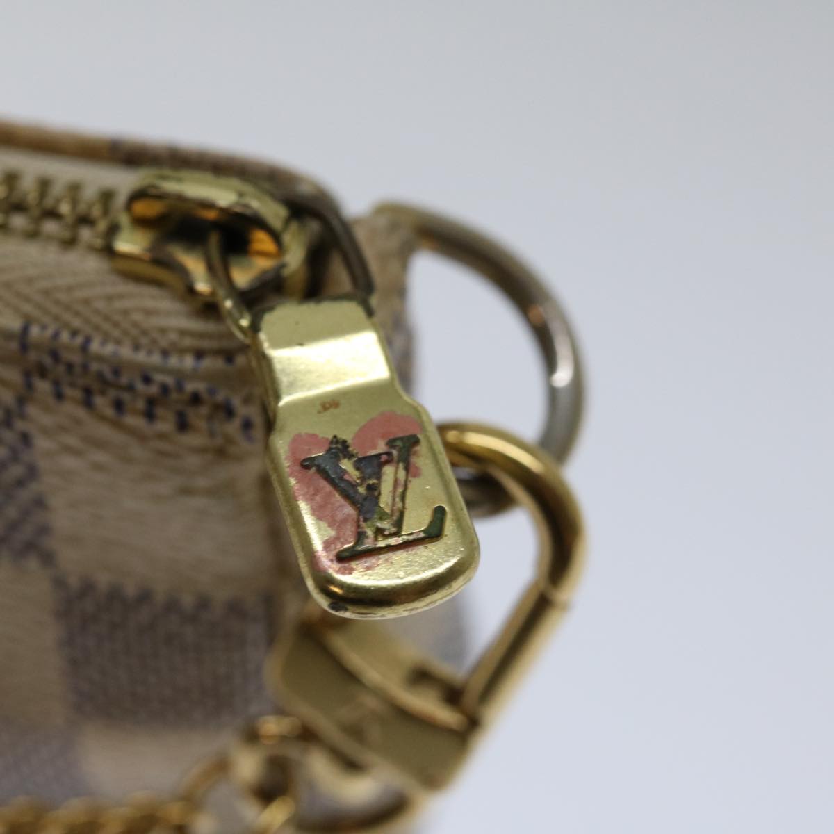 Louis Vuitton Pochette Accessoire White Canvas Clutch Bag