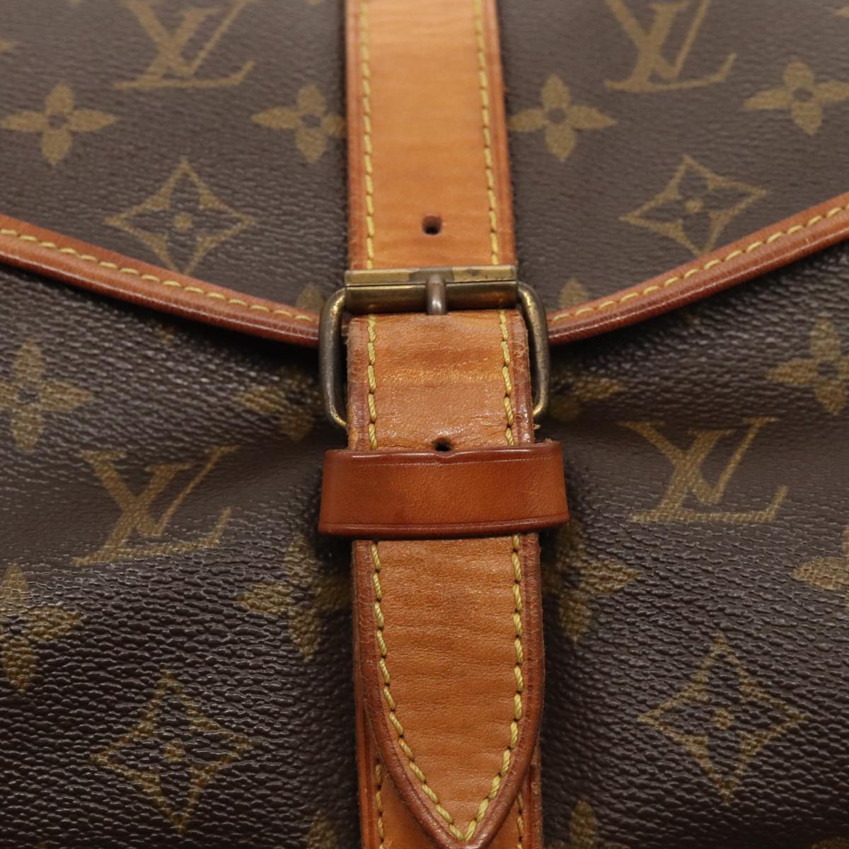 Louis Vuitton Saumur 35 Brown Canvas Shoulder Bag
